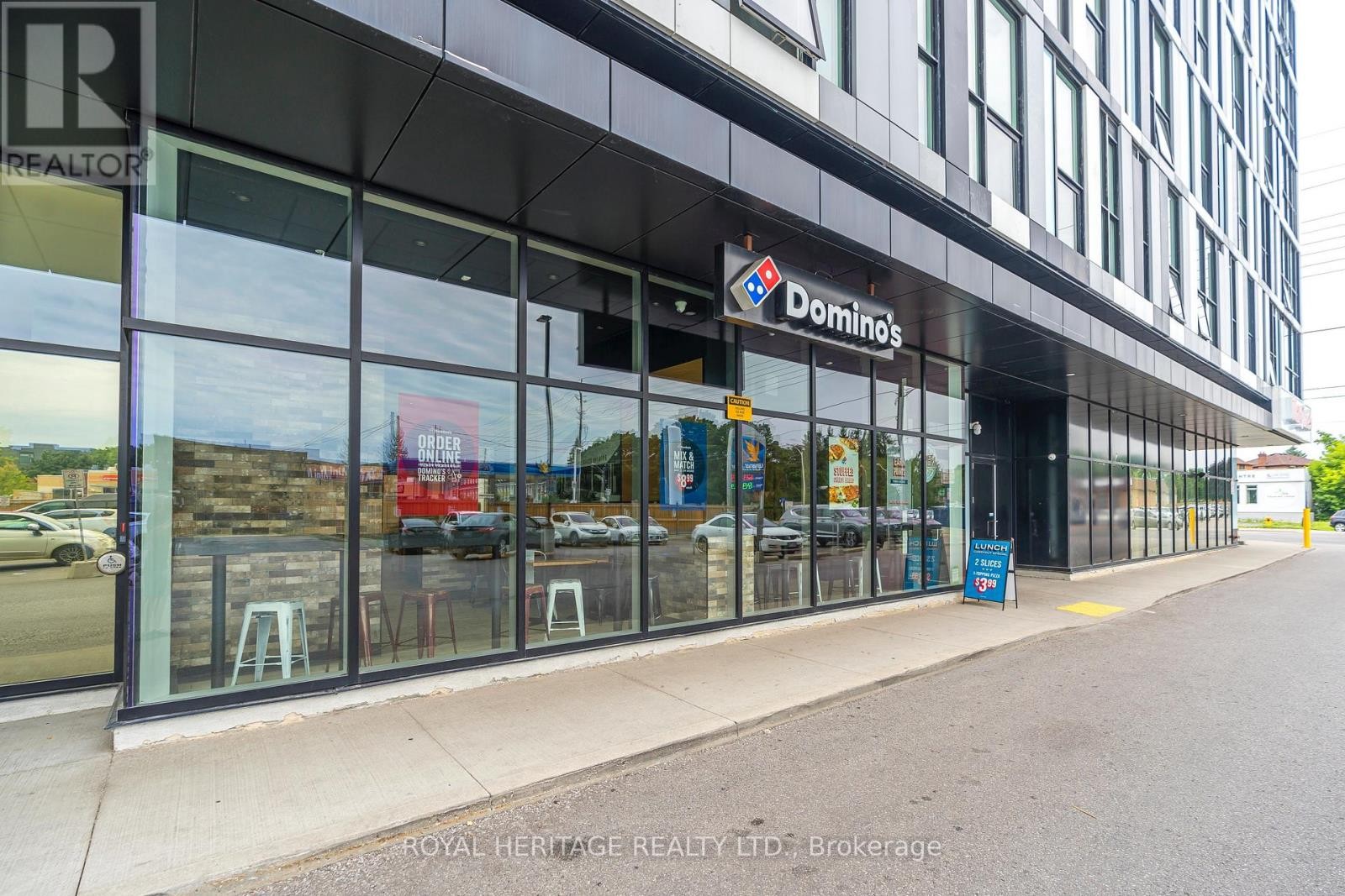 












614 - 1900 SIMCOE STREET N

,
Oshawa (Samac),




Ontario
L1G4Y3

