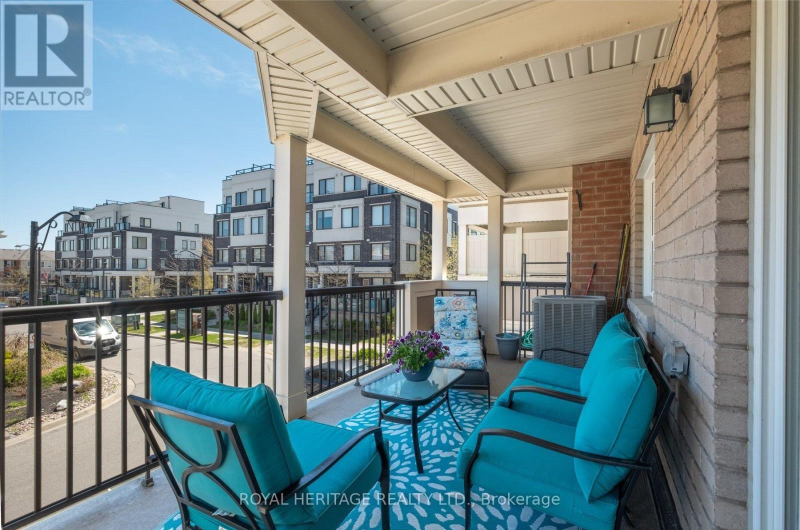 












107 - 1725 PURE SPRINGS BOULEVARD

,
Pickering (Duffin Heights),




Ontario
L1X0C4

