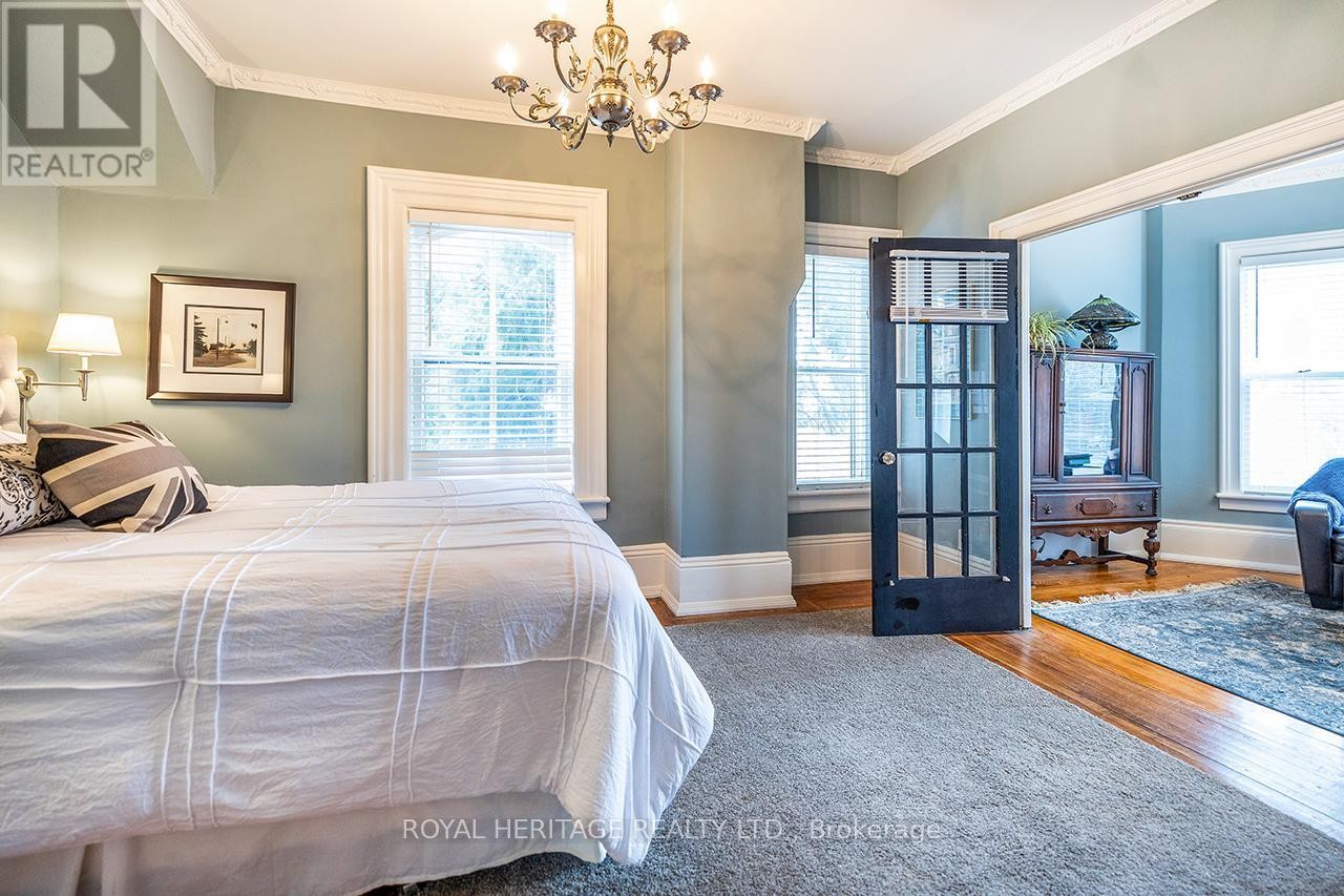 












220 COCHRANE STREET

,
Scugog (Port Perry),




Ontario
L9L1M1

