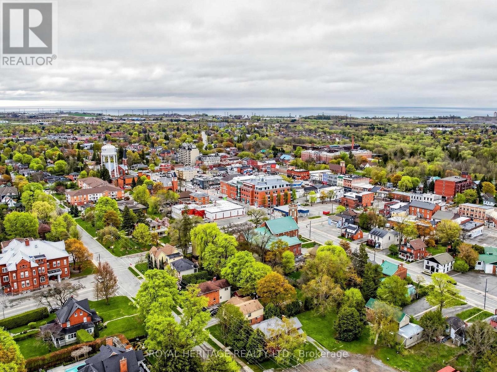 












97 SCUGOG STREET

,
Clarington (Bowmanville),




Ontario
L1C3J3

