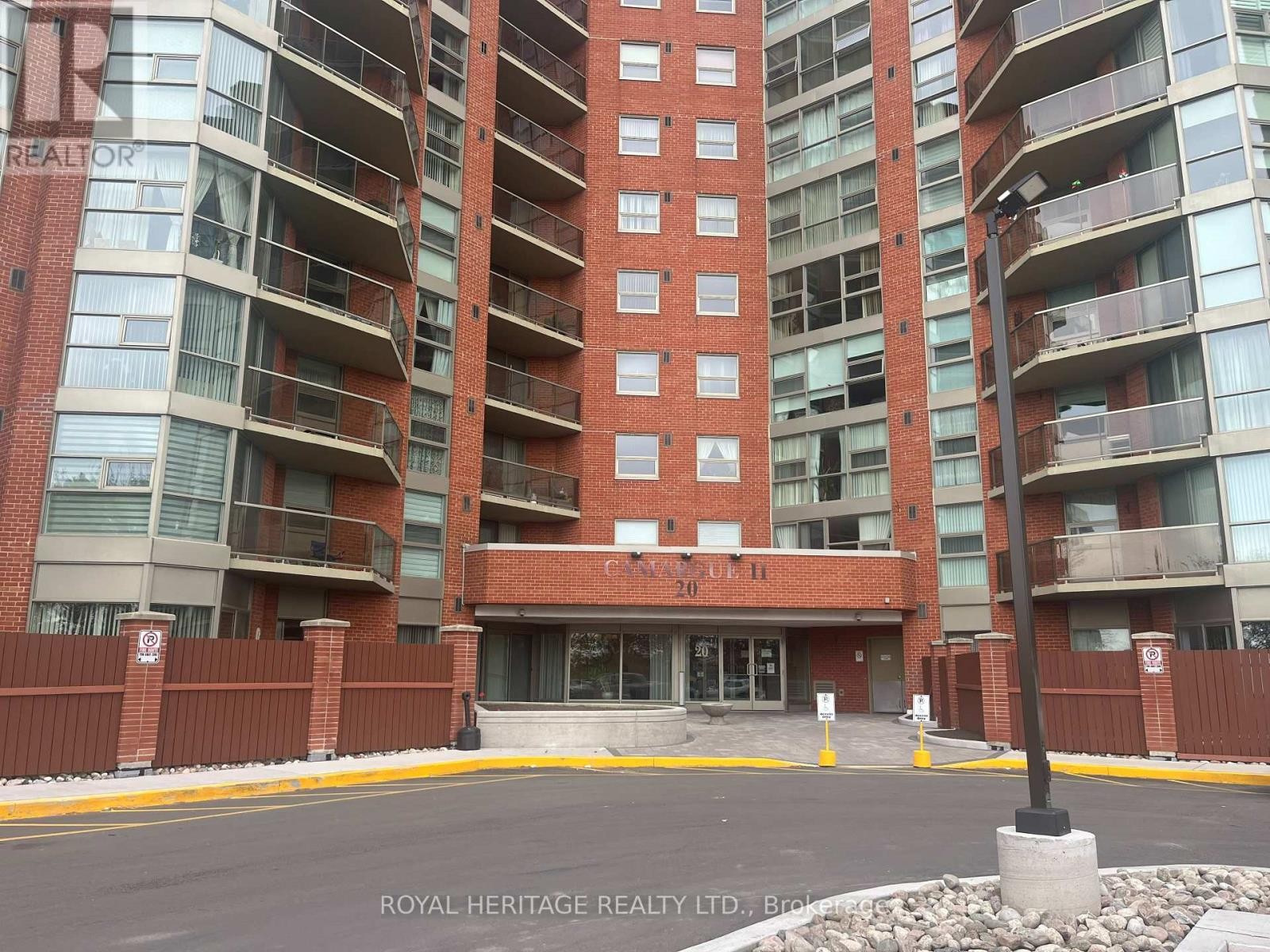 












617 - 20 DEAN PARK ROAD

,
Toronto (Rouge),




Ontario
M1B3G9

