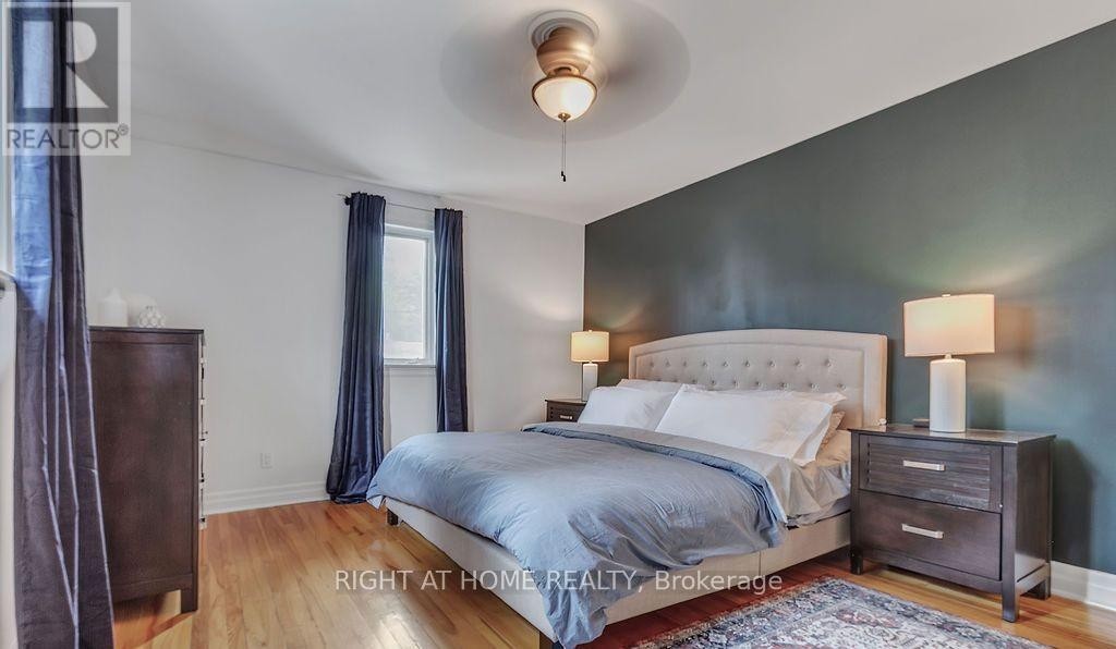 












35 PARK STREET

,
Toronto (Birchcliffe-Cliffside),




Ontario
M1N2N4

