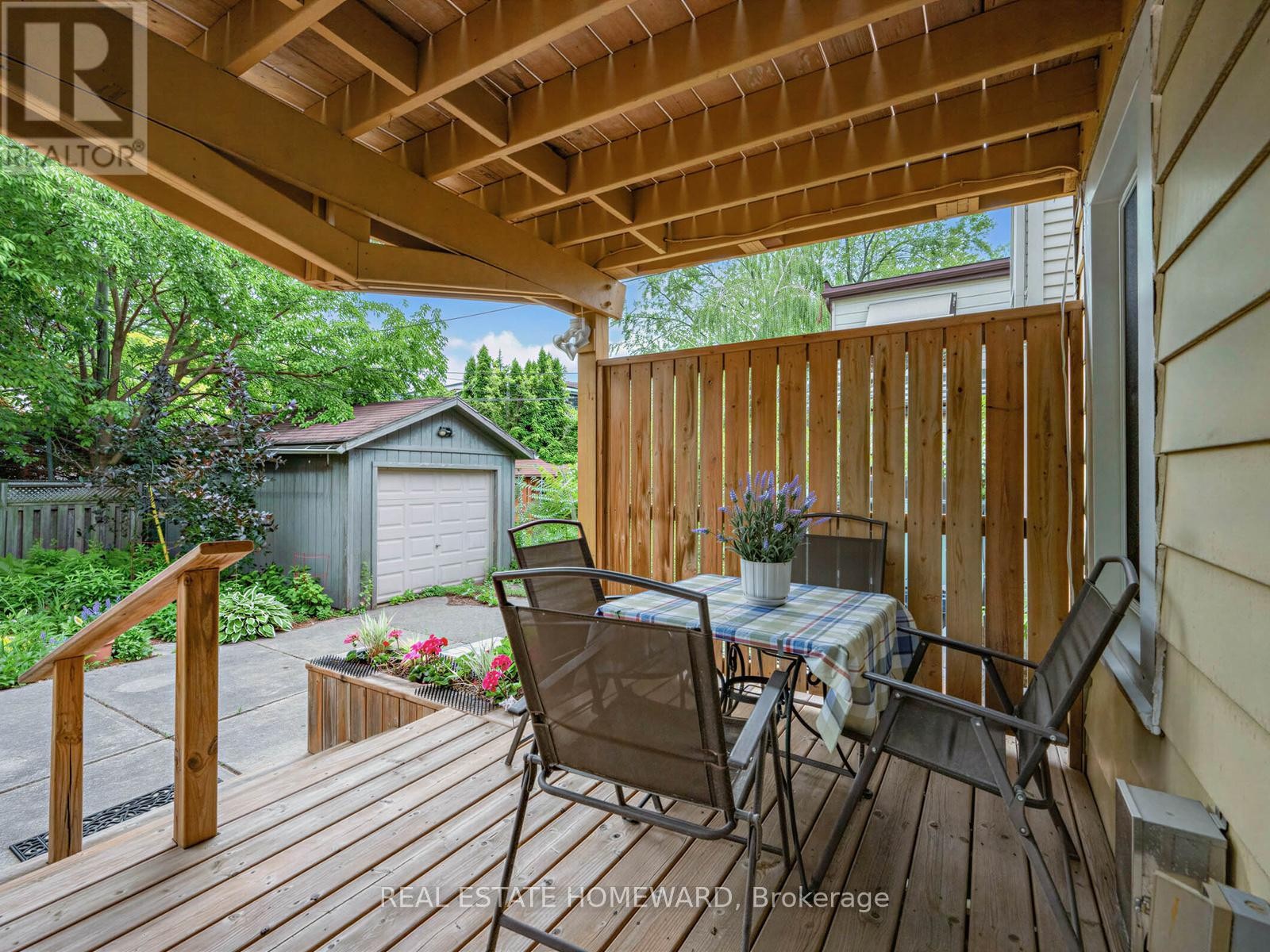 












132 WOODMOUNT AVENUE

,
Toronto (Danforth Village-East York),




Ontario
M4C3Y8

