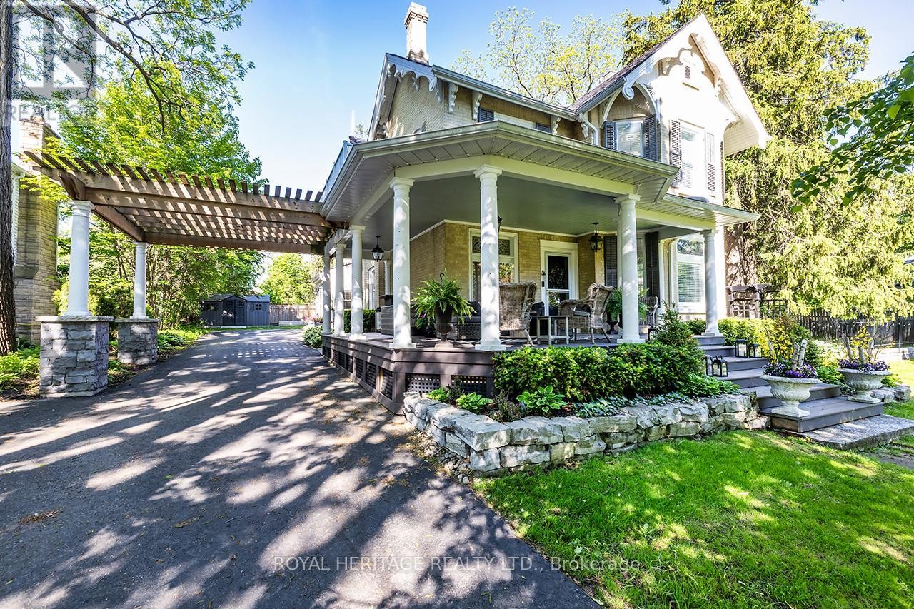 












220 COCHRANE STREET

,
Scugog (Port Perry),




Ontario
L9L1M1

