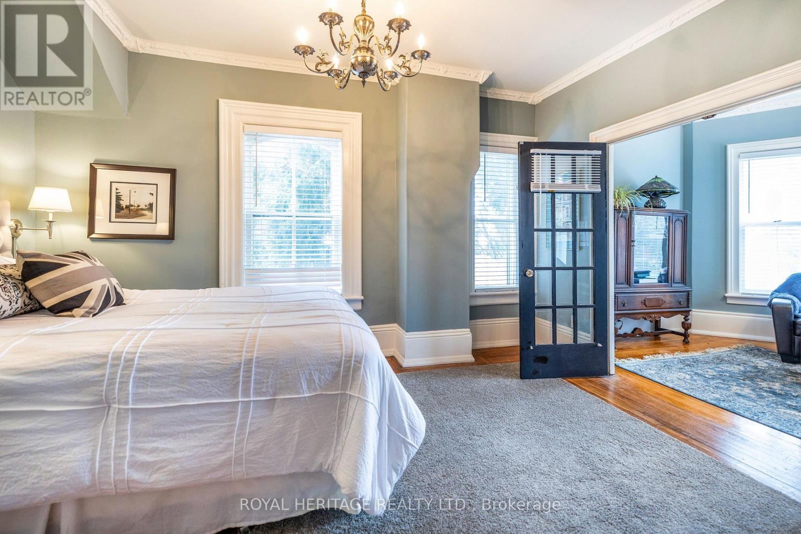 












220 COCHRANE STREET

,
Scugog (Port Perry),




Ontario
L9L1M1

