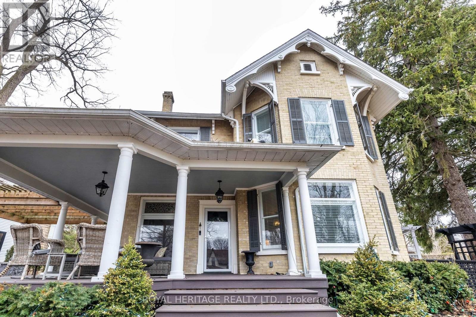 












220 COCHRANE STREET

,
Scugog (Port Perry),




Ontario
L9L1M1

