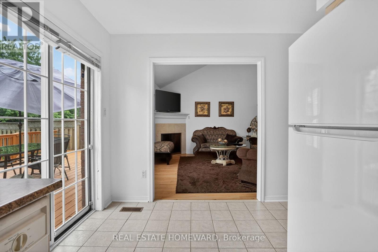 












133 TREMOUNT STREET

,
Whitby (Brooklin),




Ontario
L1M1G1


