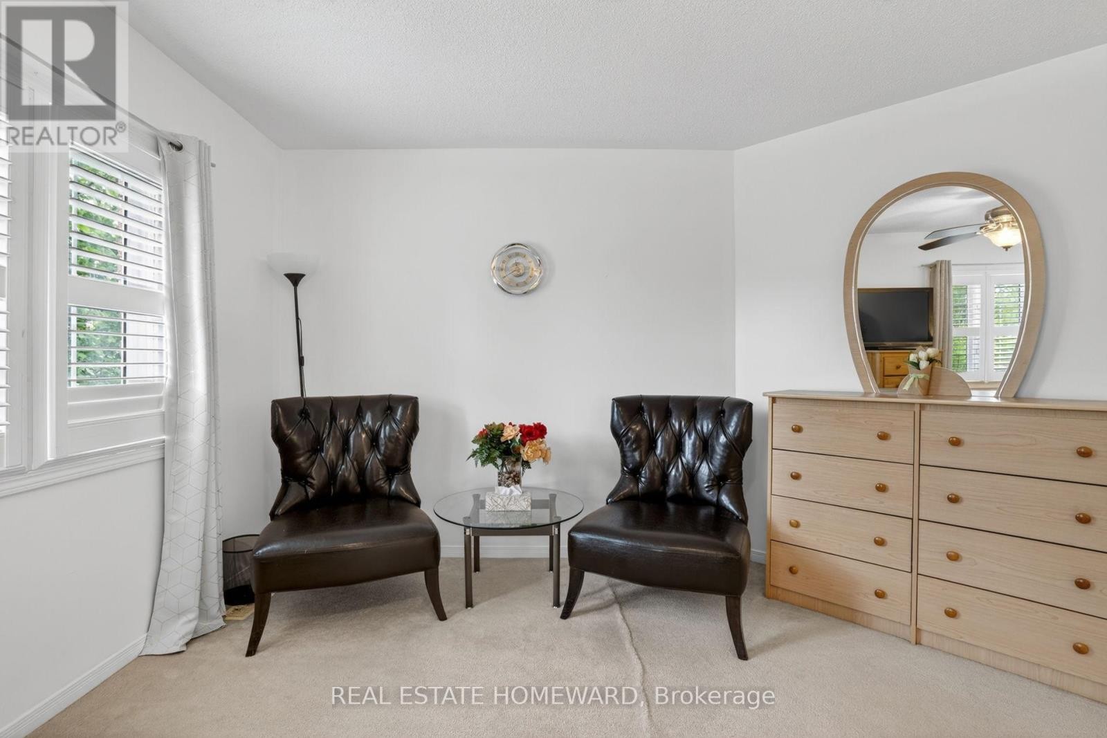 












133 TREMOUNT STREET

,
Whitby (Brooklin),




Ontario
L1M1G1


