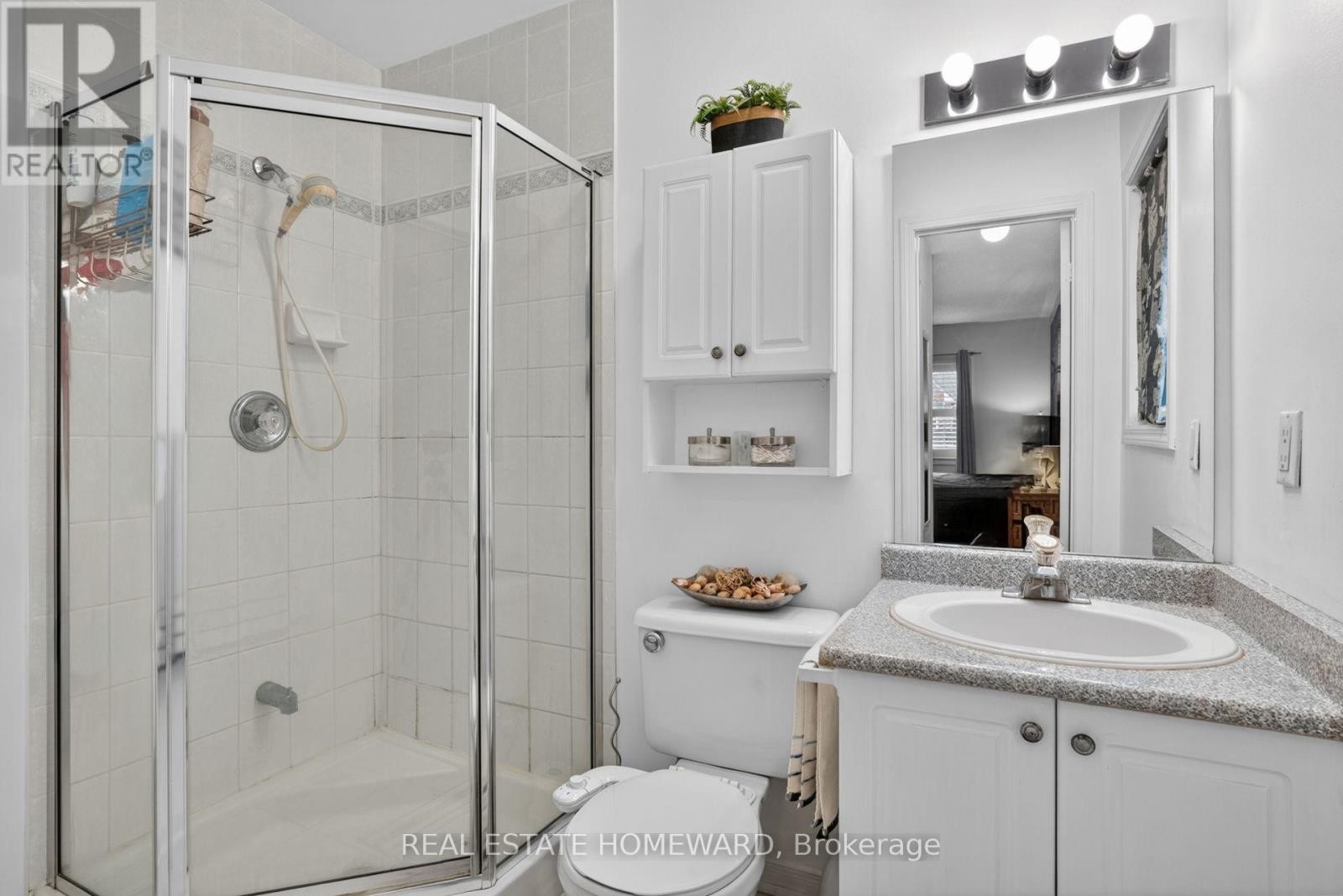 












133 TREMOUNT STREET

,
Whitby (Brooklin),




Ontario
L1M1G1

