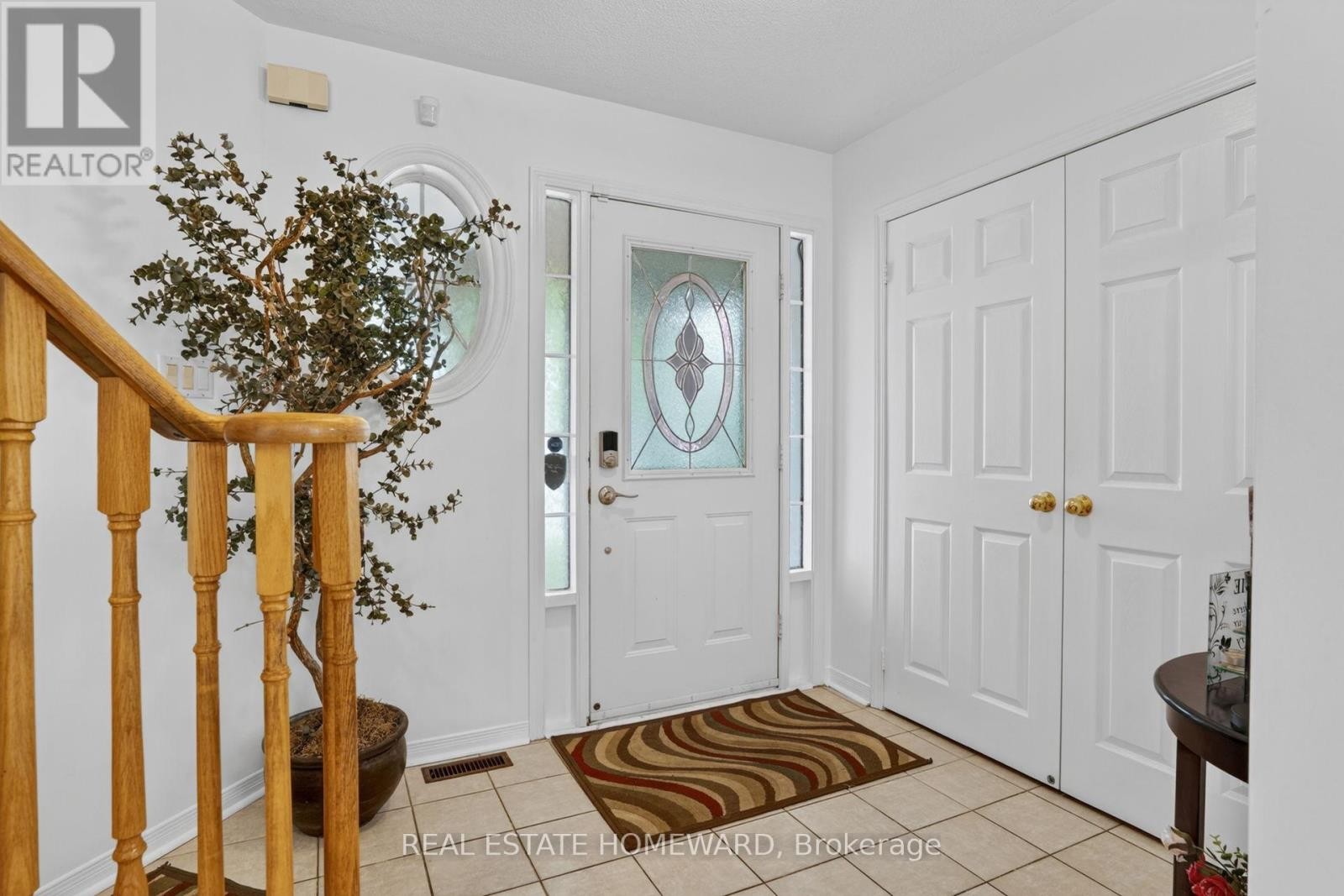 












133 TREMOUNT STREET

,
Whitby (Brooklin),




Ontario
L1M1G1

