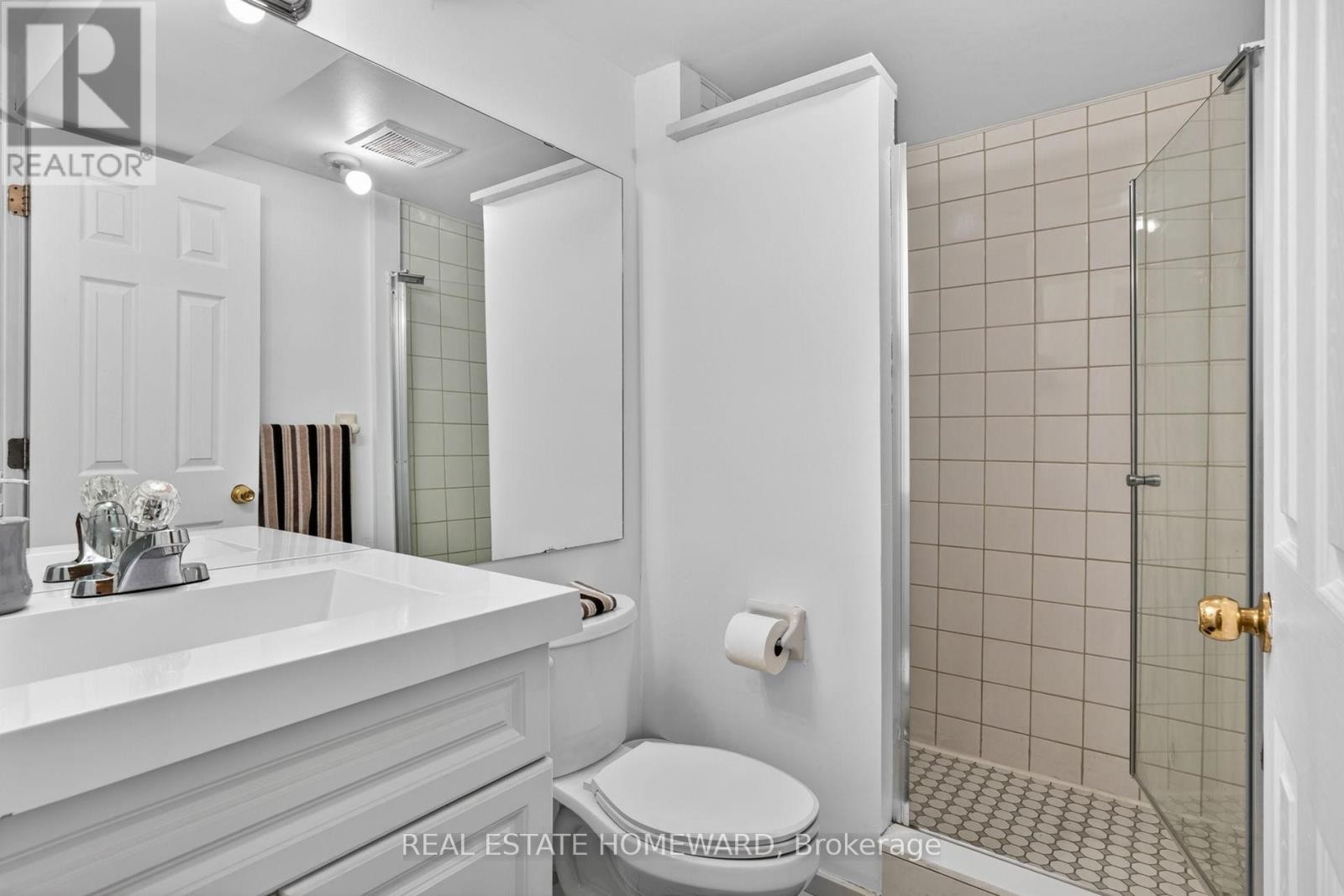 












133 TREMOUNT STREET

,
Whitby (Brooklin),




Ontario
L1M1G1

