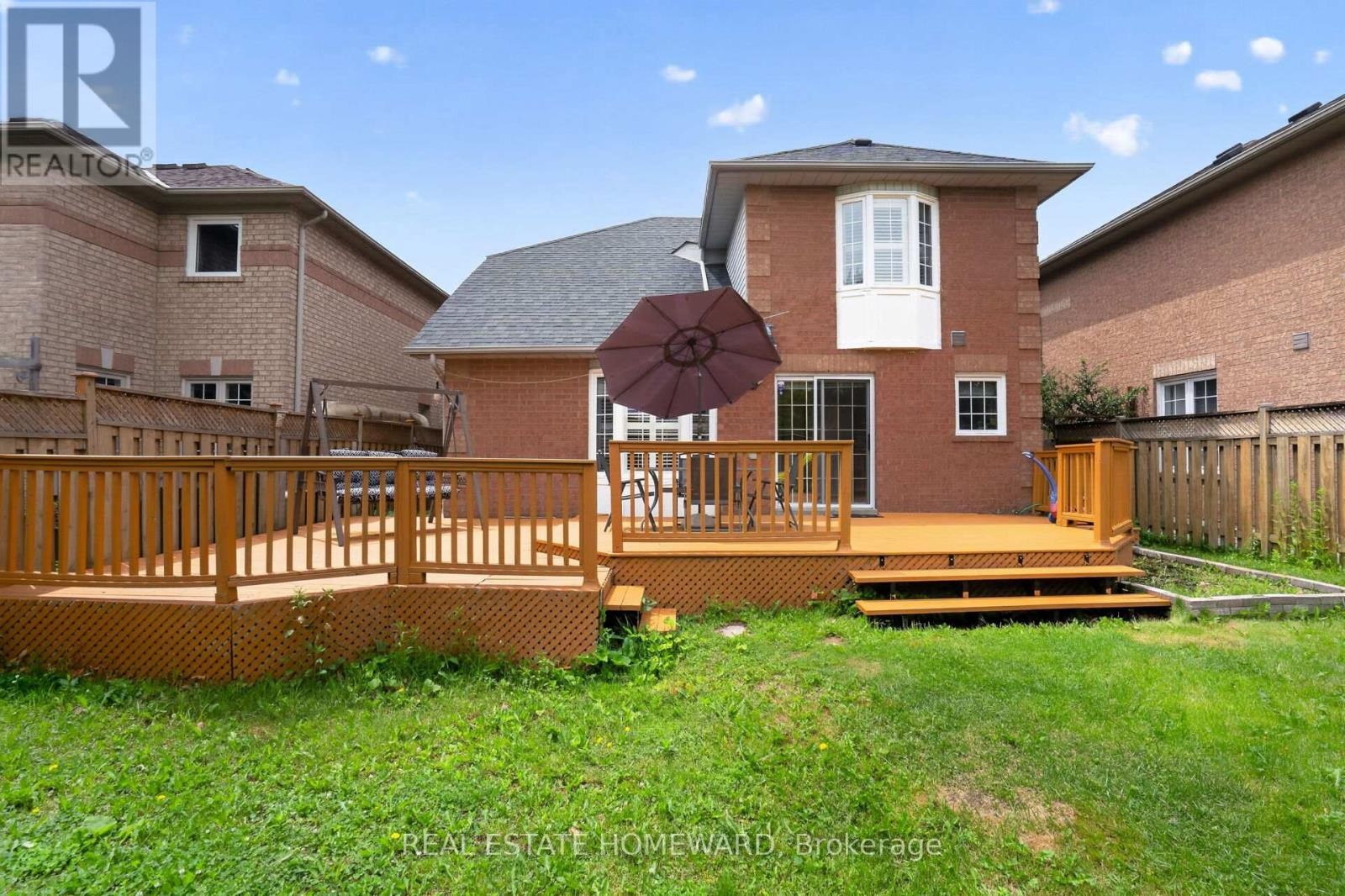 












133 TREMOUNT STREET

,
Whitby (Brooklin),




Ontario
L1M1G1

