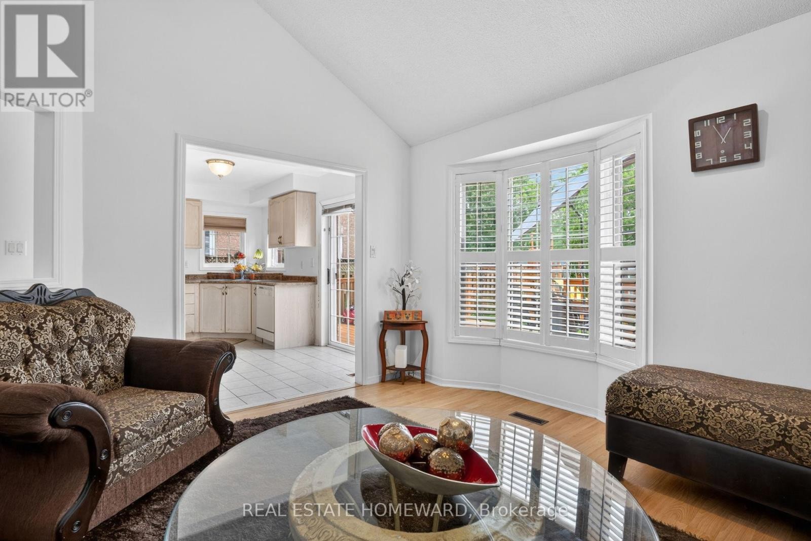












133 TREMOUNT STREET

,
Whitby (Brooklin),




Ontario
L1M1G1

