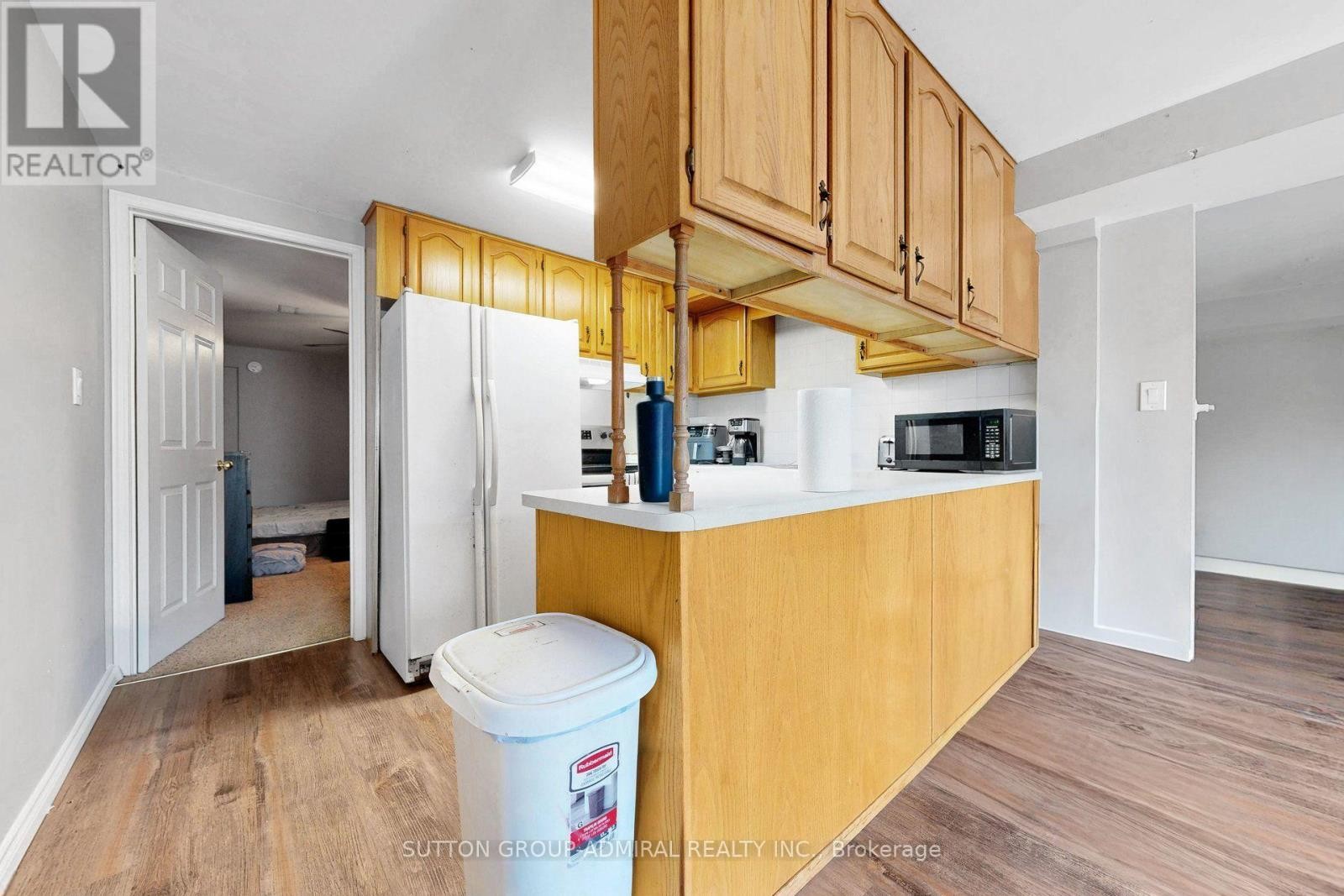 












879 PEGGOTY CIRCLE

,
Oshawa (Eastdale),




Ontario
L1K2G6

