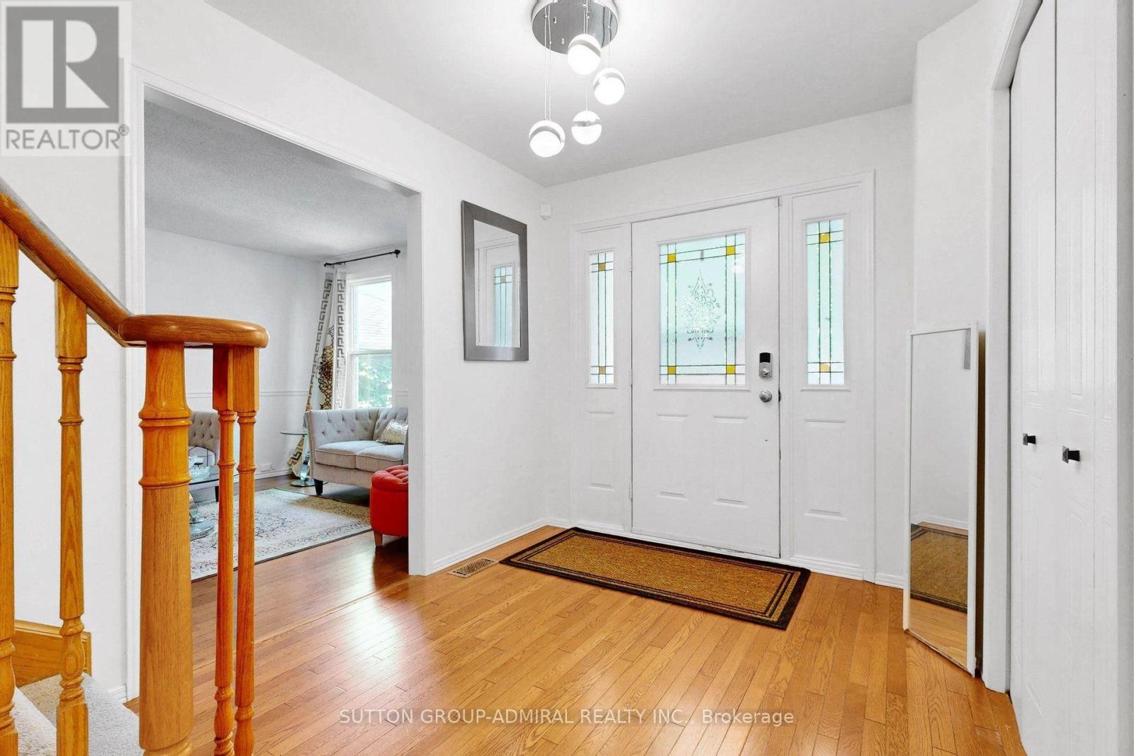 












879 PEGGOTY CIRCLE

,
Oshawa (Eastdale),




Ontario
L1K2G6

