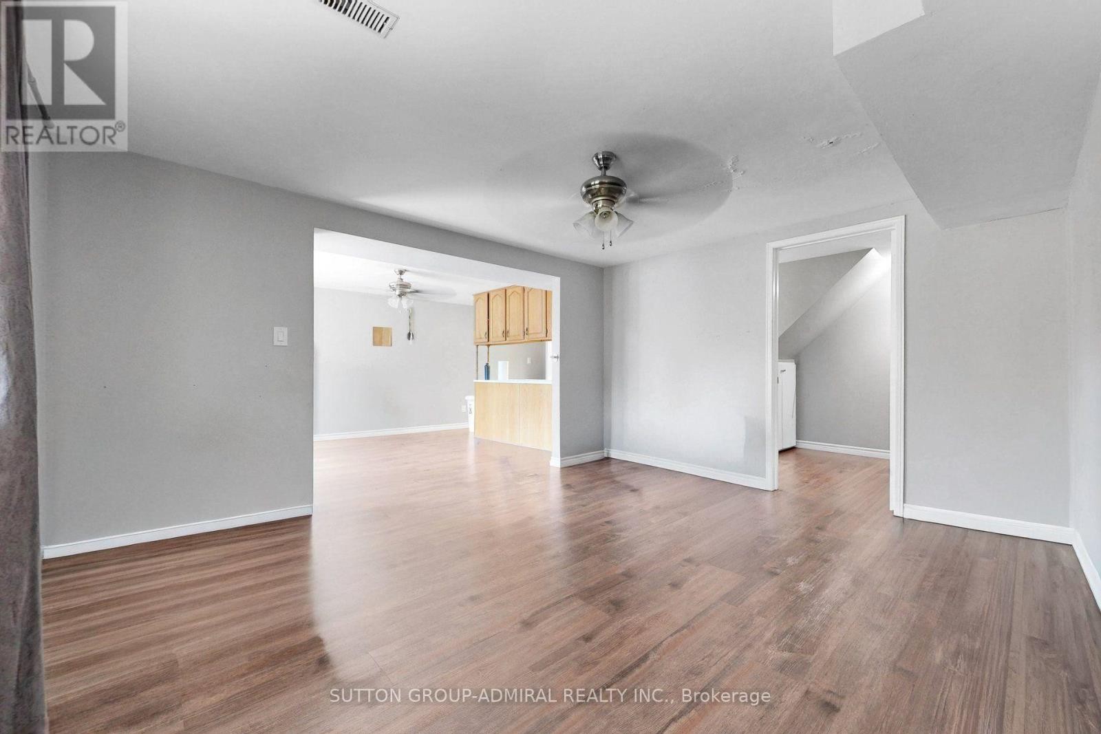 












879 PEGGOTY CIRCLE

,
Oshawa (Eastdale),




Ontario
L1K2G6

