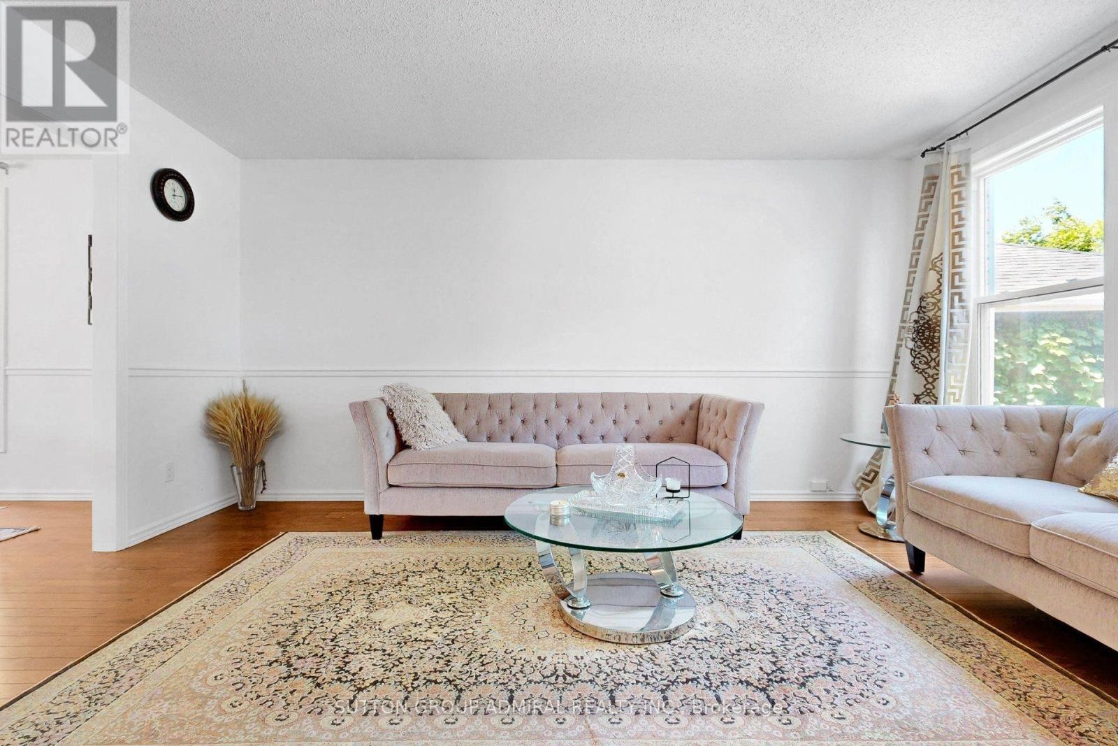 












879 PEGGOTY CIRCLE

,
Oshawa (Eastdale),




Ontario
L1K2G6

