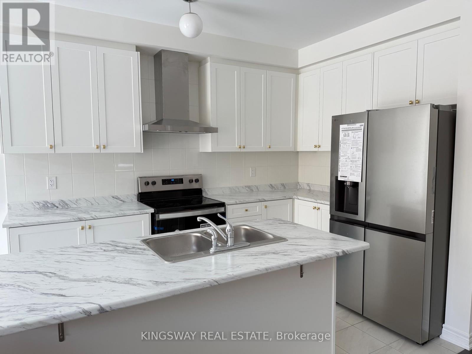 












80 SINGHAMPTON ROAD

,
Vaughan (Kleinburg),




Ontario
L4H5J6

