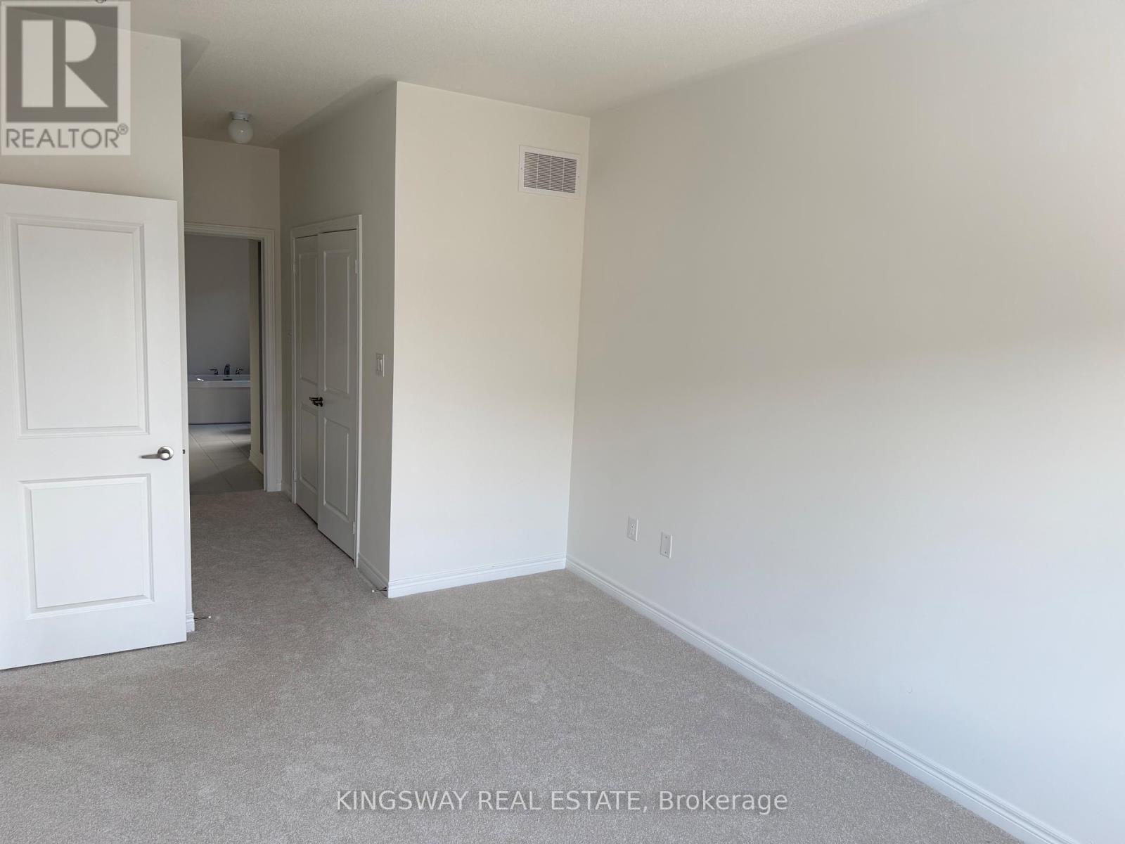 












80 SINGHAMPTON ROAD

,
Vaughan (Kleinburg),




Ontario
L4H5J6

