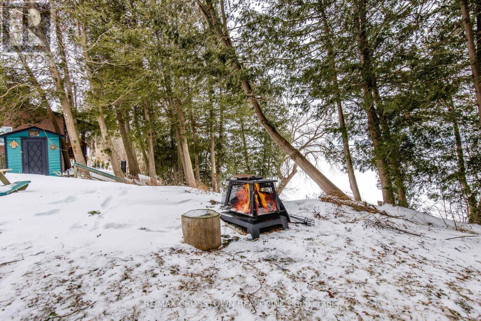 












24890 THORAH PARK BOULEVARD

,
Brock,




Ontario
L0K1A0


