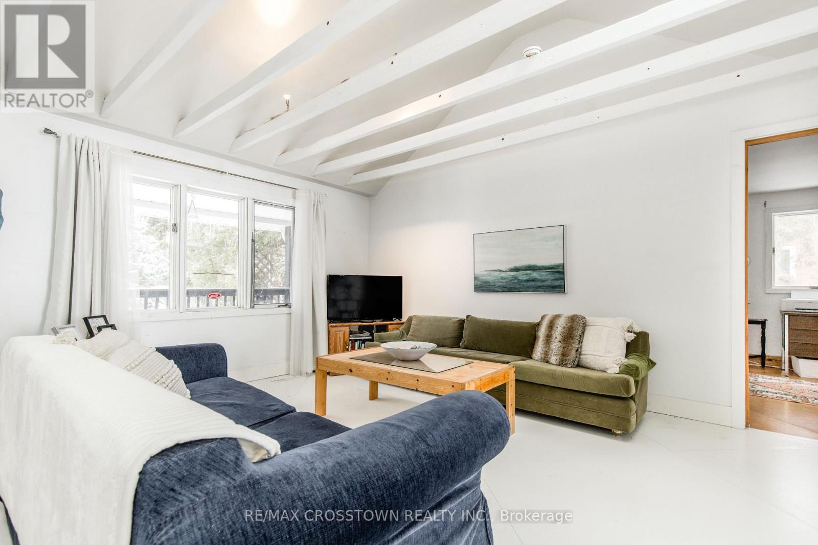 












24890 THORAH PARK BOULEVARD

,
Brock,




Ontario
L0K1A0

