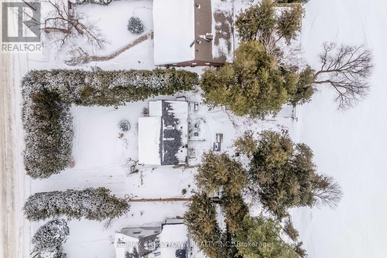 












24890 THORAH PARK BOULEVARD

,
Brock,




Ontario
L0K1A0

