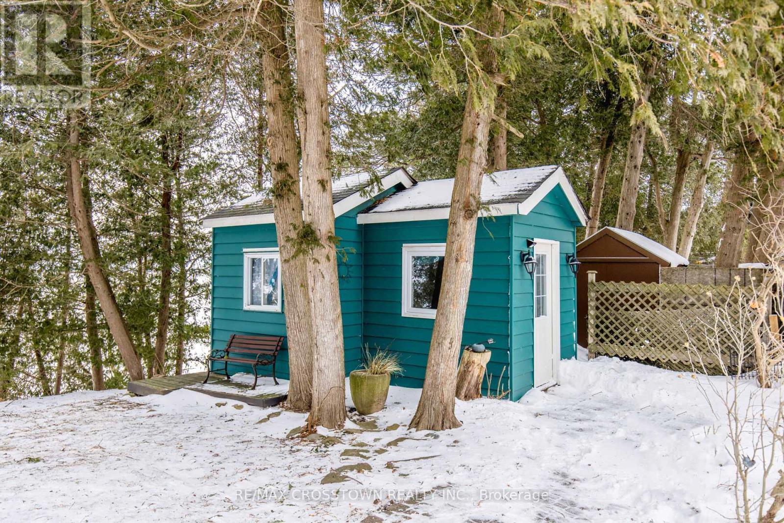 












24890 THORAH PARK BOULEVARD

,
Brock,




Ontario
L0K1A0

