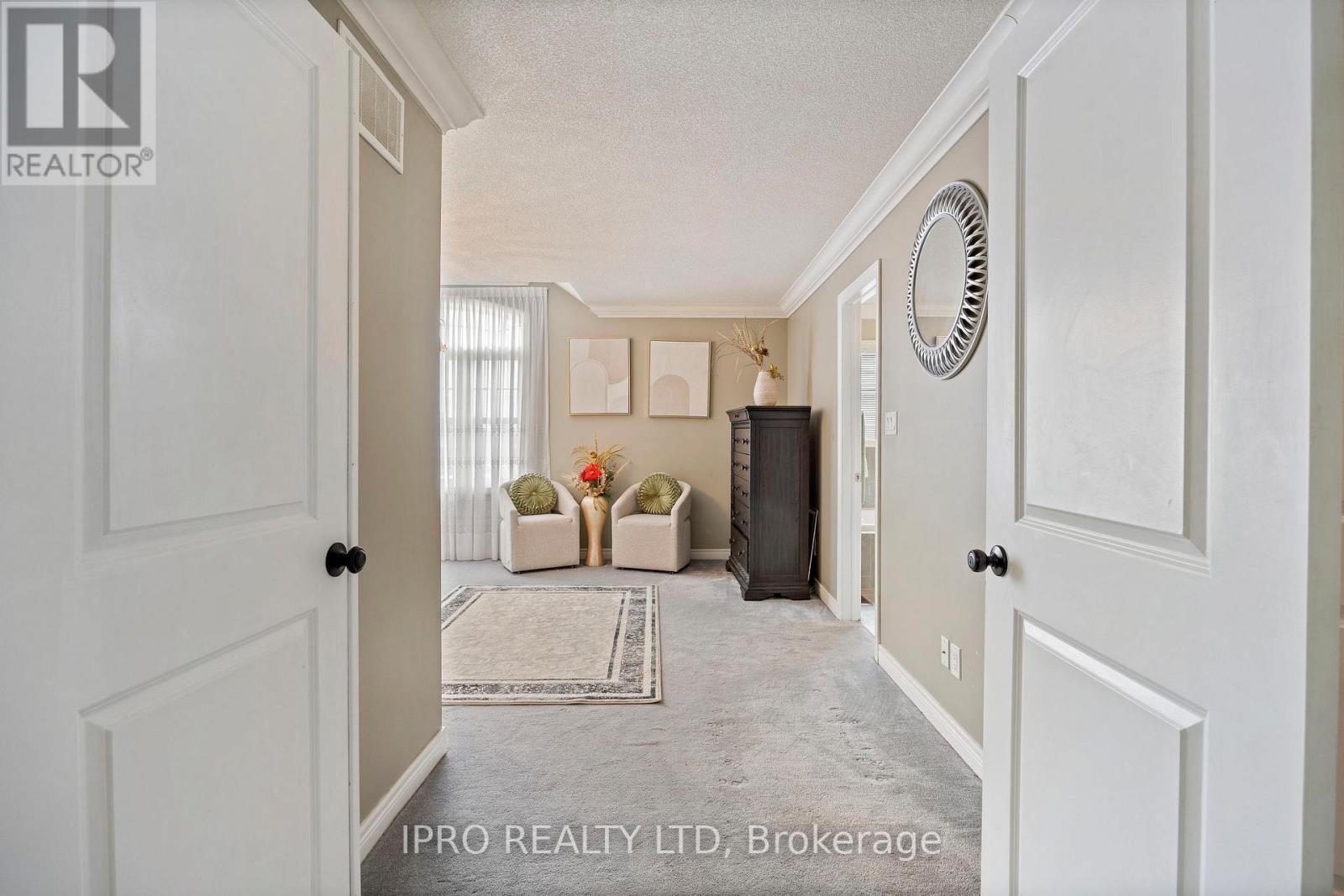 












24 MASON DRIVE

,
New Tecumseth,




Ontario
L9R0M5

