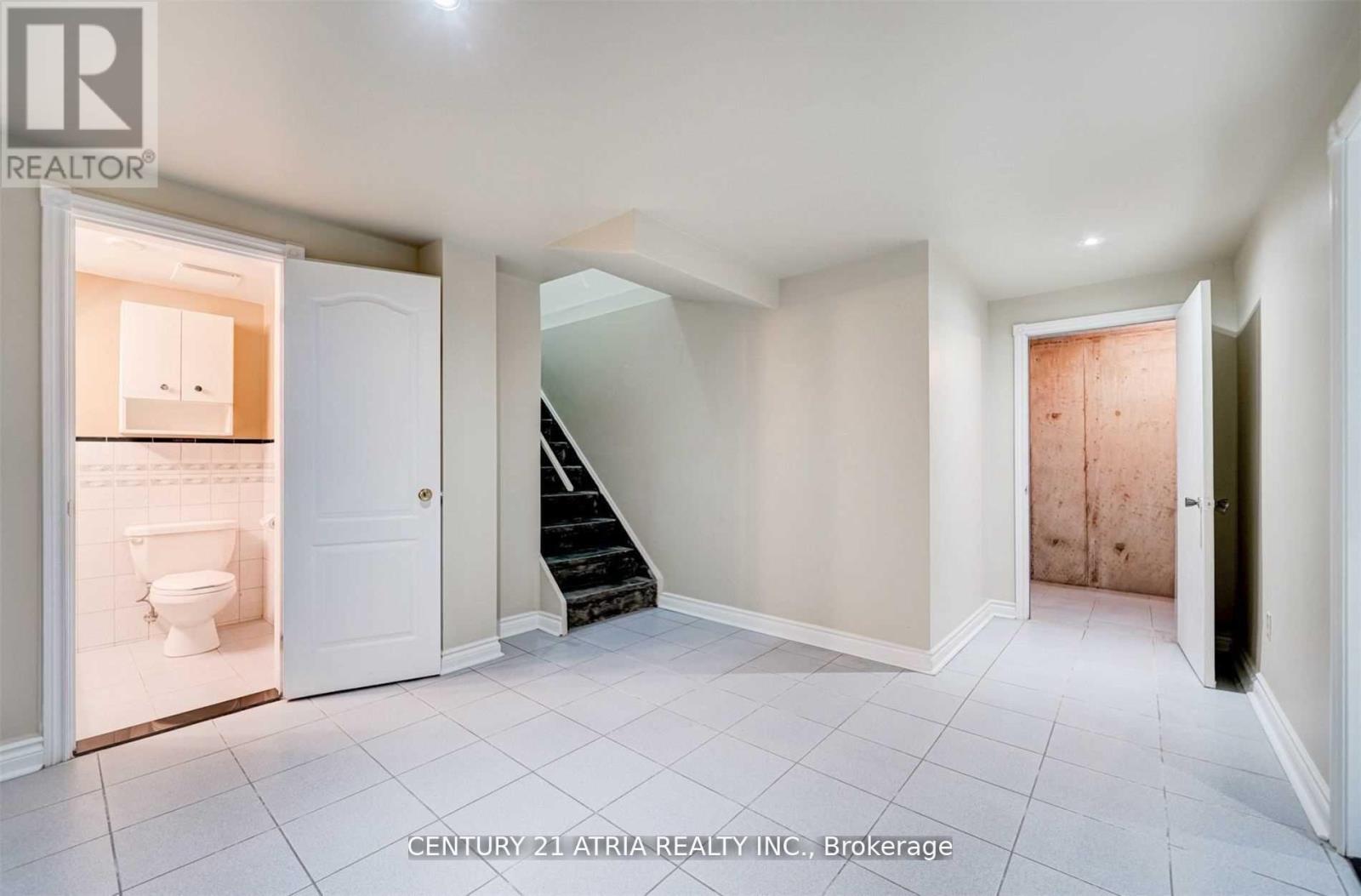 












BSMT - 53 CHERHILL DRIVE

,
Vaughan (Maple),




Ontario
L6A1H6

