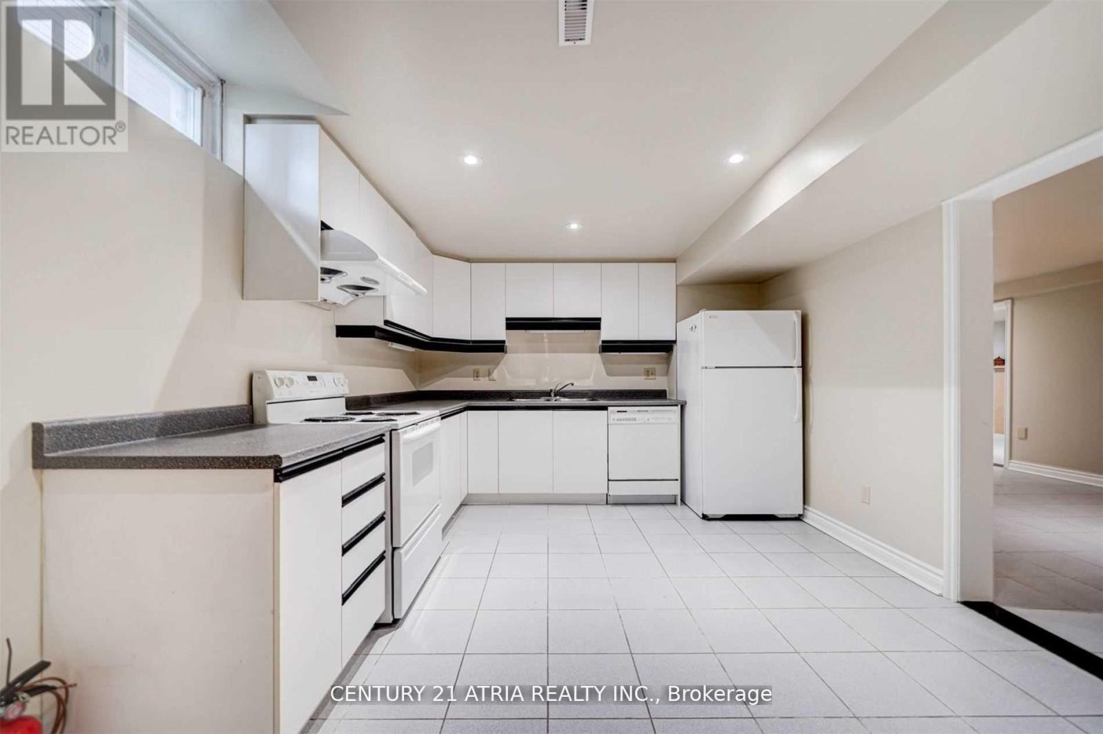 












BSMT - 53 CHERHILL DRIVE

,
Vaughan (Maple),




Ontario
L6A1H6

