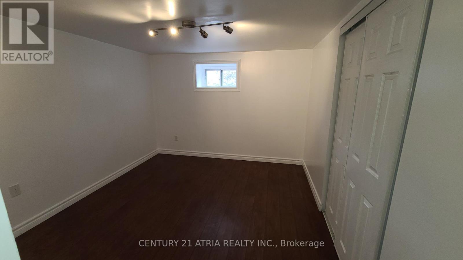 












BSMT - 344 GELLS ROAD

,
Richmond Hill (Crosby),




Ontario
L4C3A6

