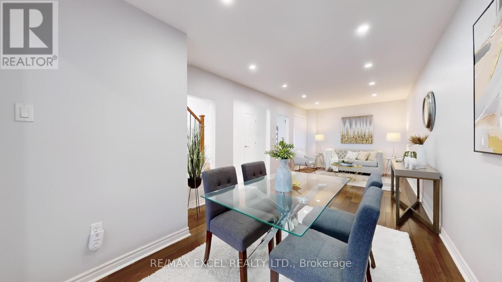












73 MCCABE CRESCENT

,
Vaughan (Lakeview Estates),




Ontario
L4J2S6

