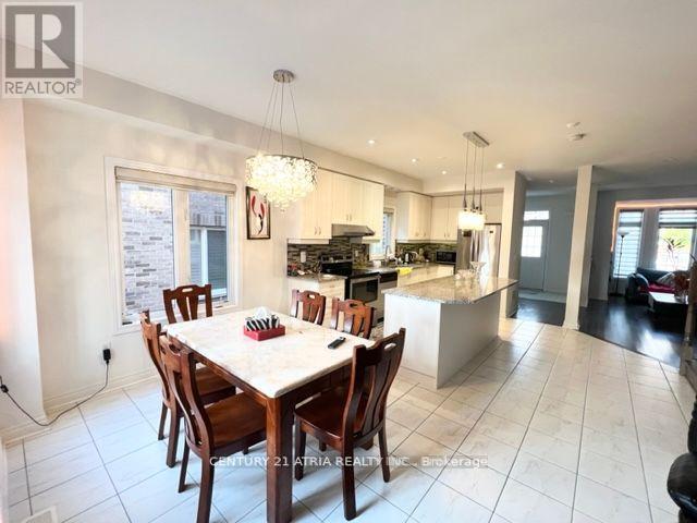 












102 PEARL LAKE ROAD

,
Markham (Cornell),




Ontario
L6B1A8

