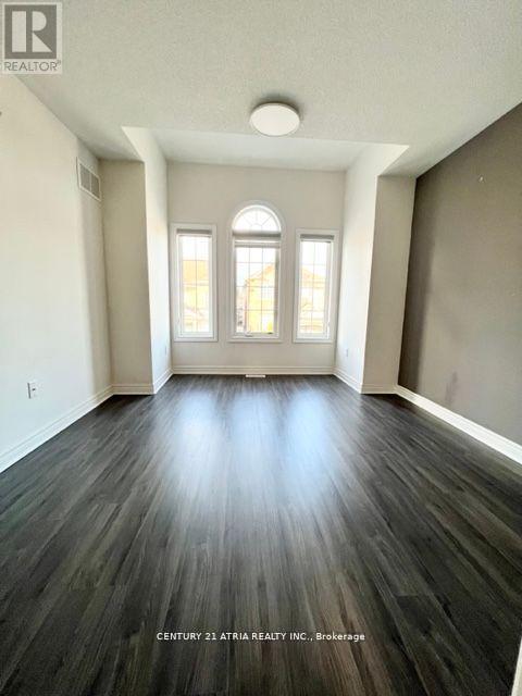 












102 PEARL LAKE ROAD

,
Markham (Cornell),




Ontario
L6B1A8

