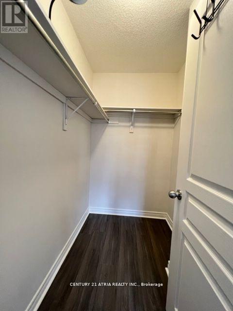 












102 PEARL LAKE ROAD

,
Markham (Cornell),




Ontario
L6B1A8

