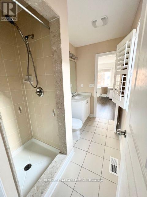 












102 PEARL LAKE ROAD

,
Markham (Cornell),




Ontario
L6B1A8


