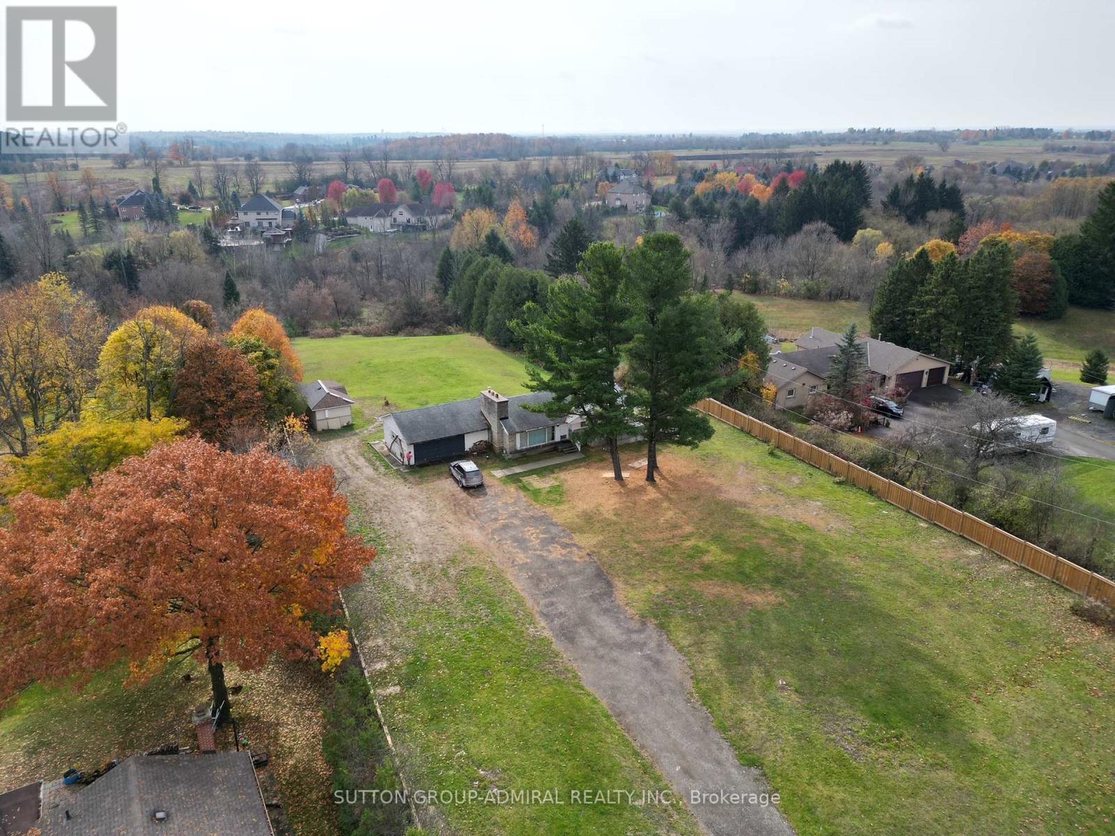 












5495 KING ROAD

,
King (Nobleton),




Ontario
L0G1N0

