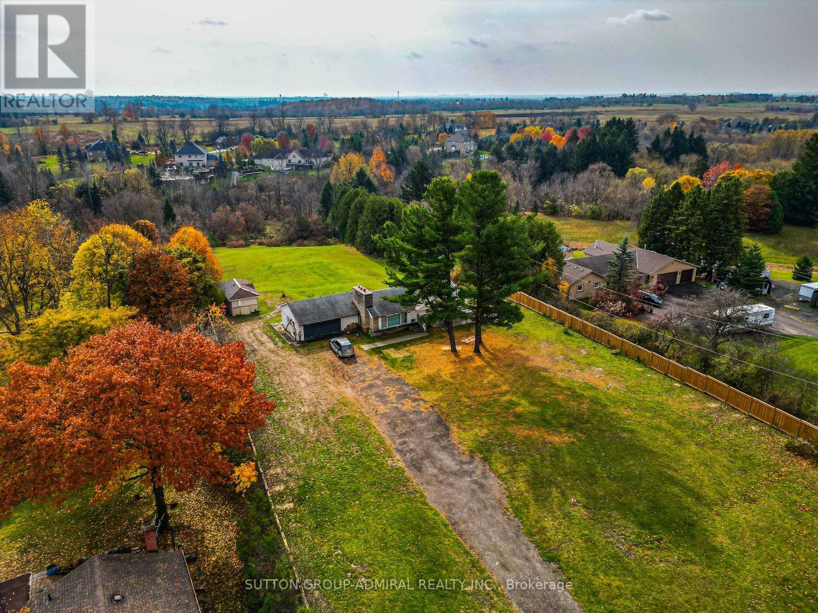 












5495 KING ROAD

,
King (Nobleton),




Ontario
L0G1N0

