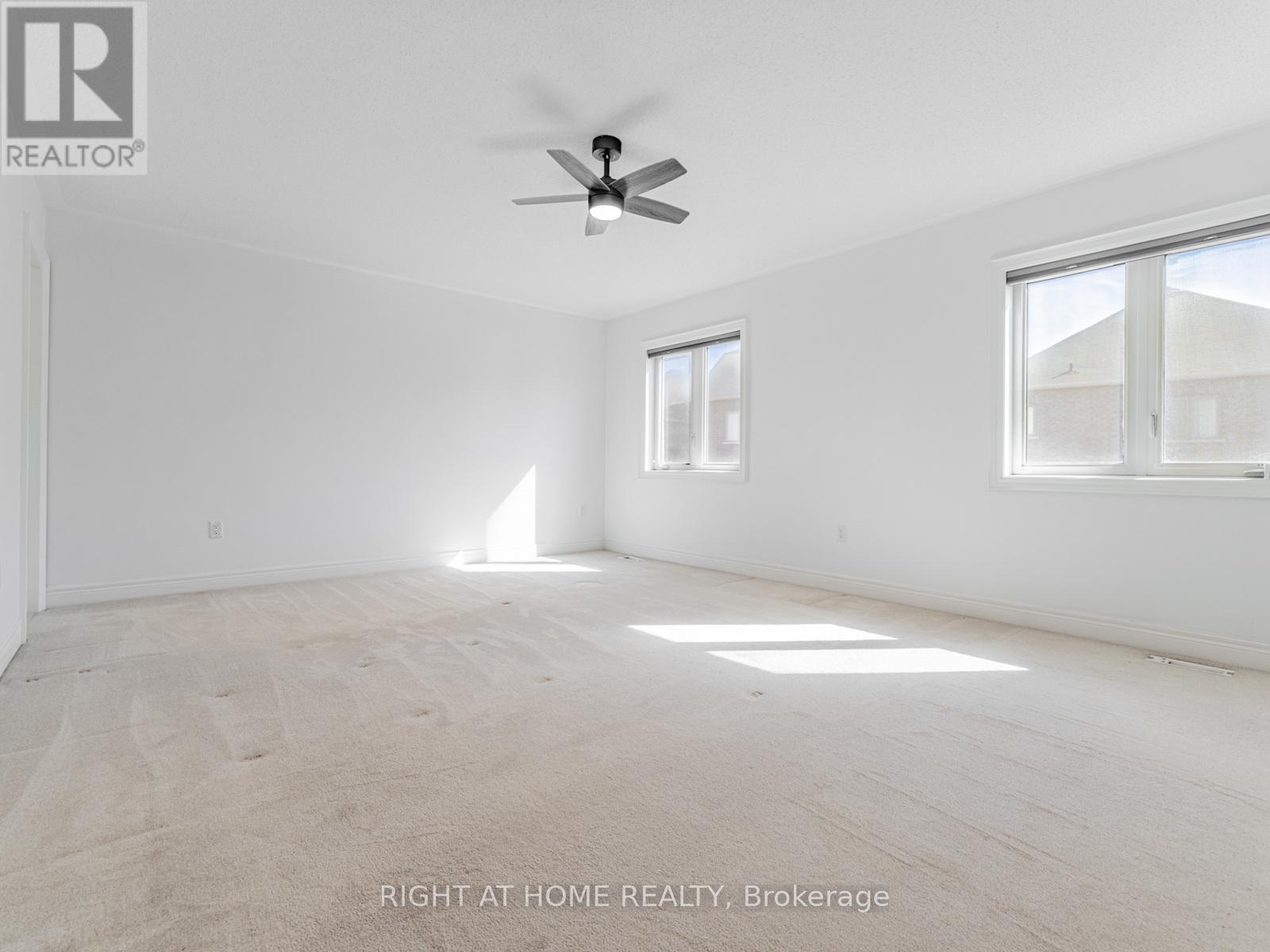 












214 STEVENSON CRESCENT

,
Bradford West Gwillimbury (Bradford),




Ontario
L3Z0T1

