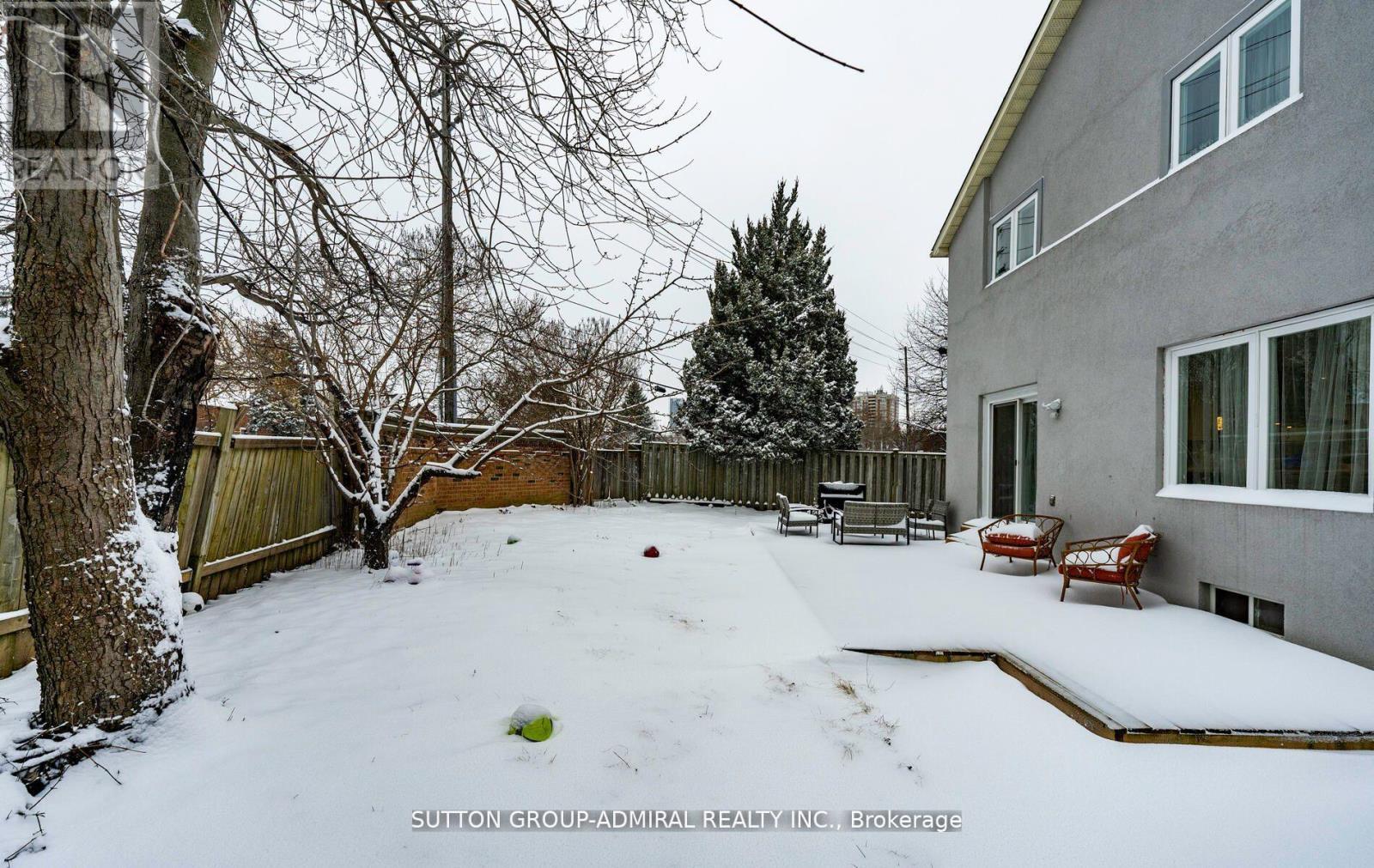 












29 ROXBOROUGH LANE

,
Vaughan (Uplands),




Ontario
L4J4T1


