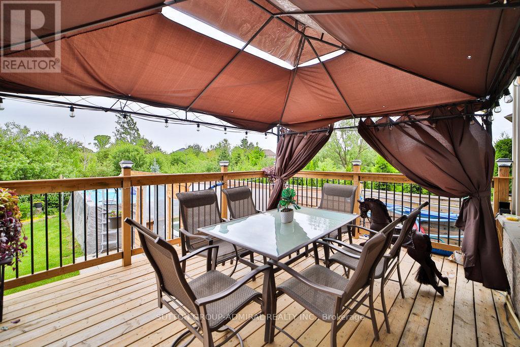 












15 JOCADA COURT

,
Richmond Hill (Oak Ridges),




Ontario
L4E0Z5

