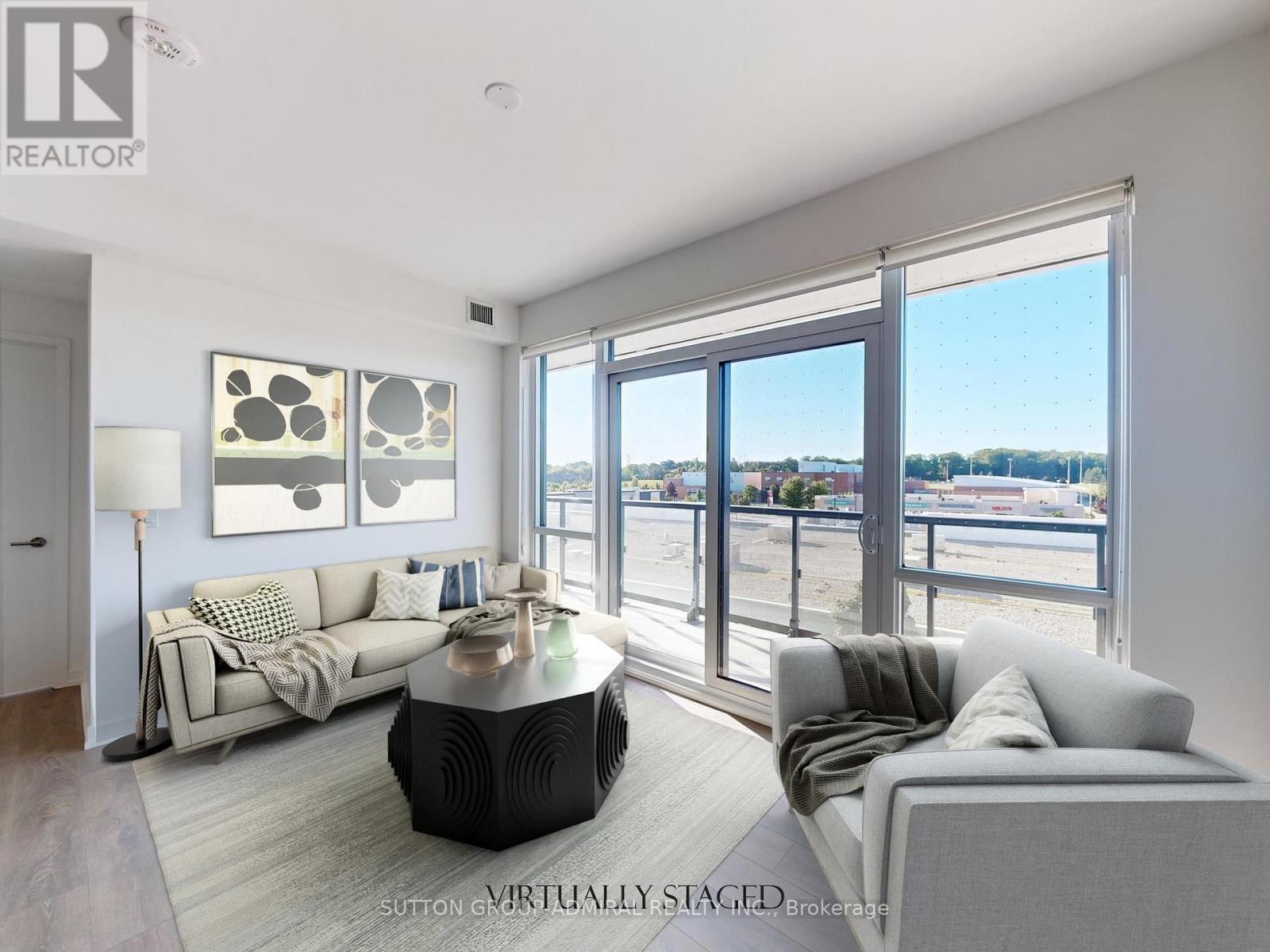 












403 - 7950 BATHURST STREET

,
Vaughan (Beverley Glen),




Ontario
L4J0L4

