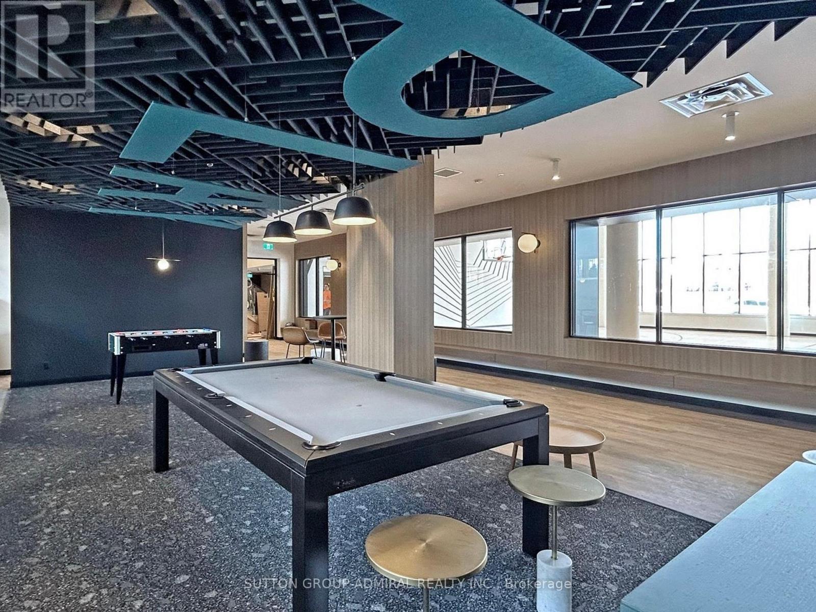 












403 - 7950 BATHURST STREET

,
Vaughan (Beverley Glen),




Ontario
L4J0L4

