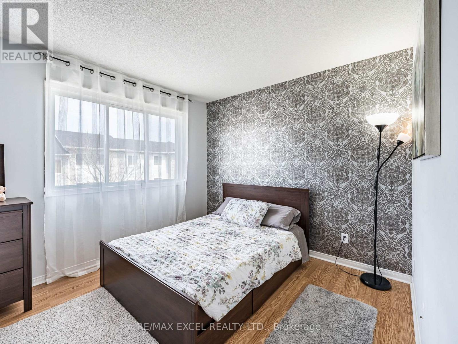












97 WILLIAM CURTIS CIRCLE

,
Newmarket (Gorham-College Manor),




Ontario
L3Y8L8

