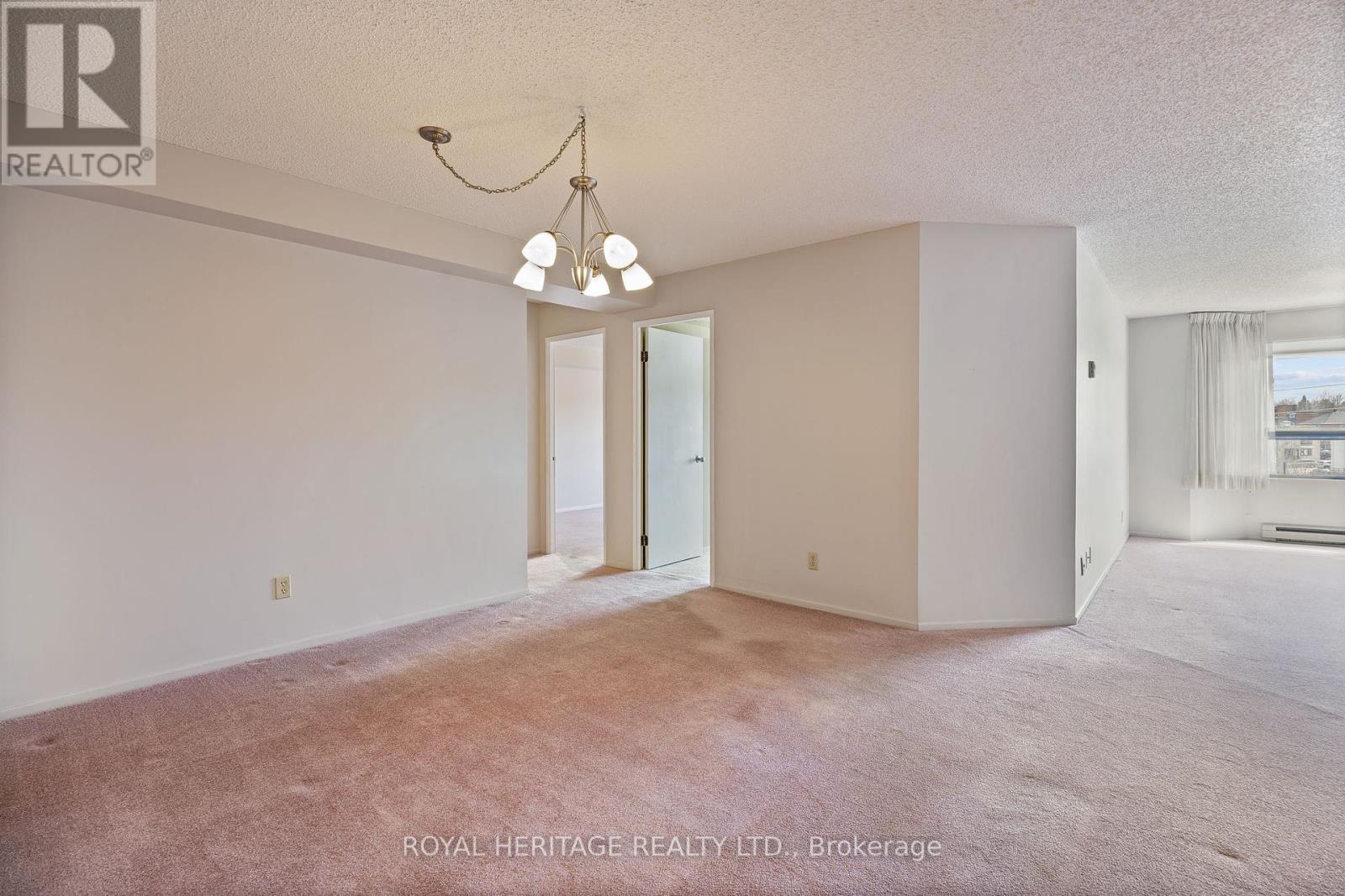 












304 - 41 ASH STREET

,
Uxbridge,




Ontario
L9P1E2

