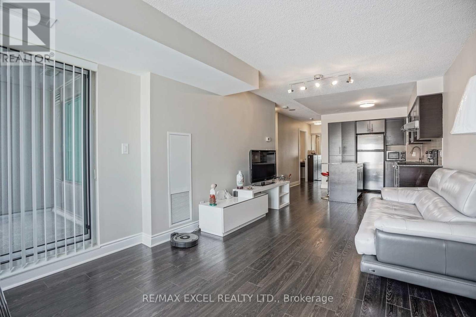 












806 - 253 SOUTH PARK ROAD

,
Markham (Commerce Valley),




Ontario
L3T0B4

