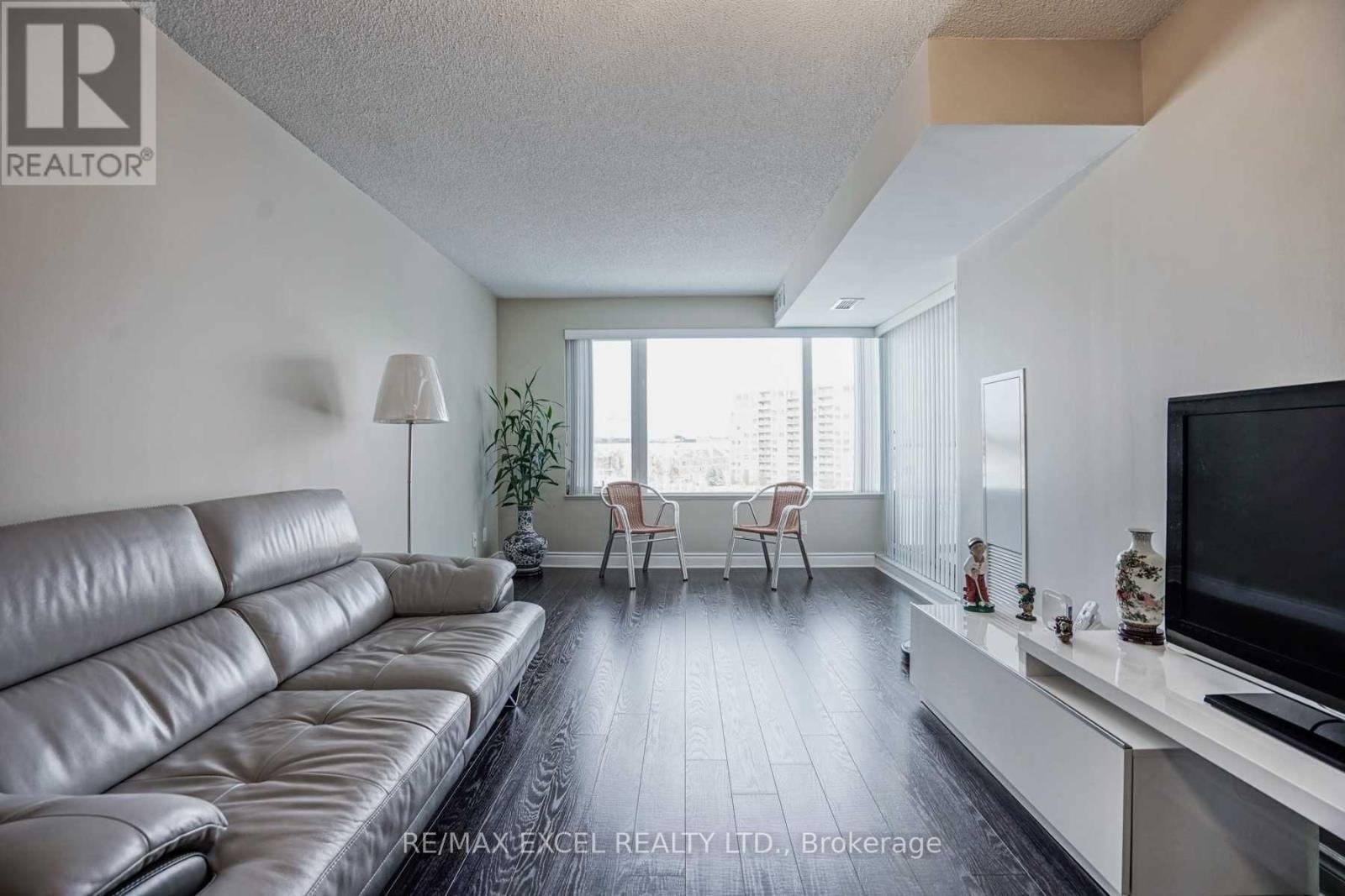 












806 - 253 SOUTH PARK ROAD

,
Markham (Commerce Valley),




Ontario
L3T0B4

