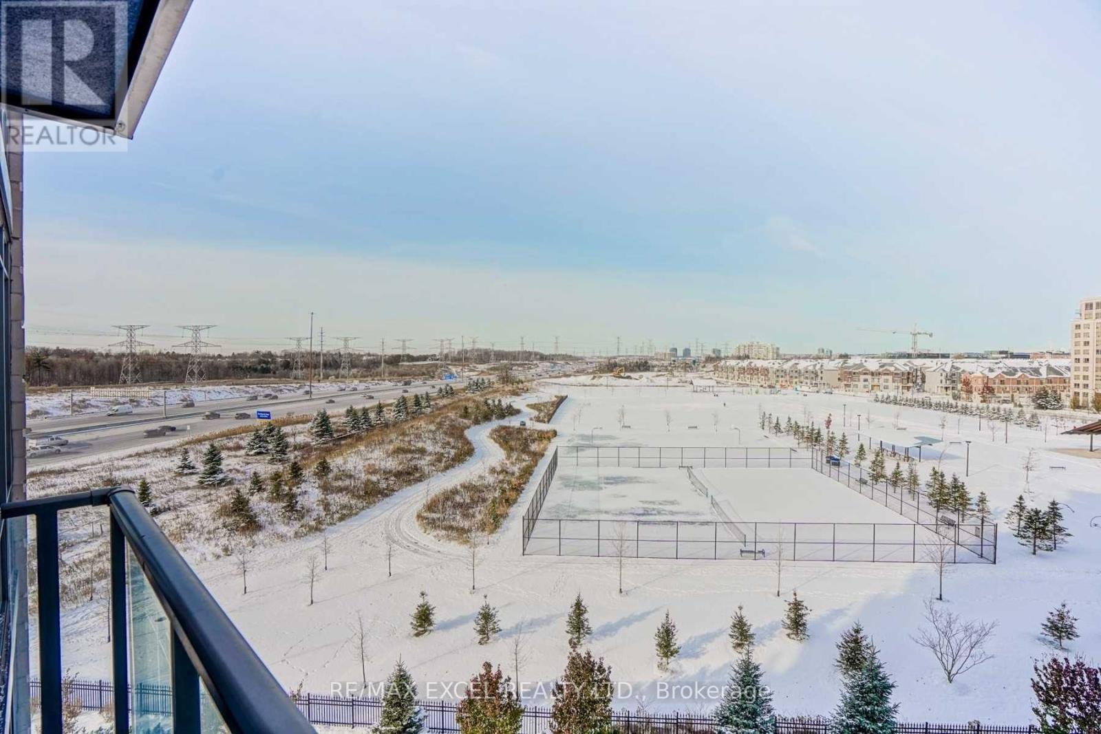 












806 - 253 SOUTH PARK ROAD

,
Markham (Commerce Valley),




Ontario
L3T0B4

