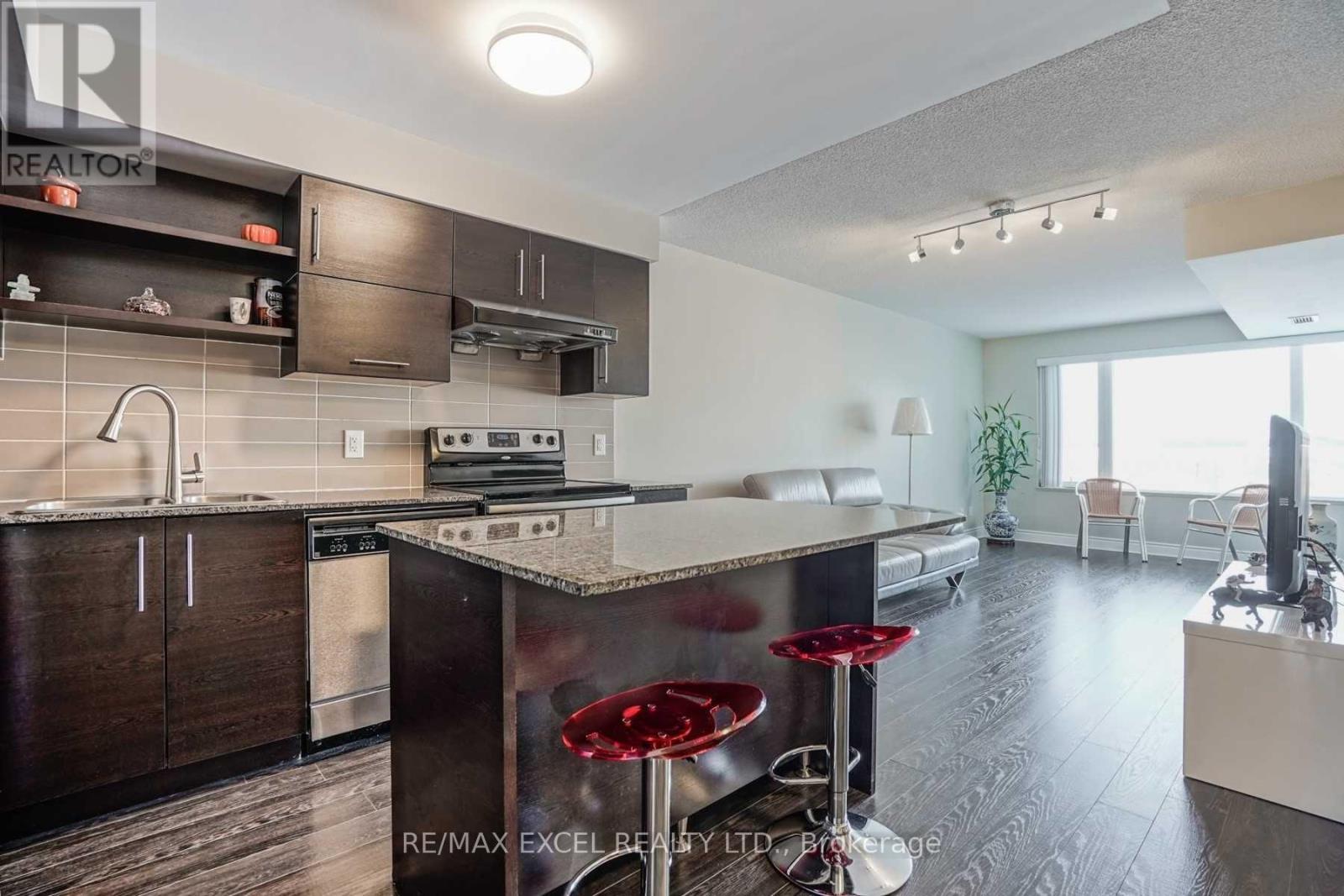 












806 - 253 SOUTH PARK ROAD

,
Markham (Commerce Valley),




Ontario
L3T0B4


