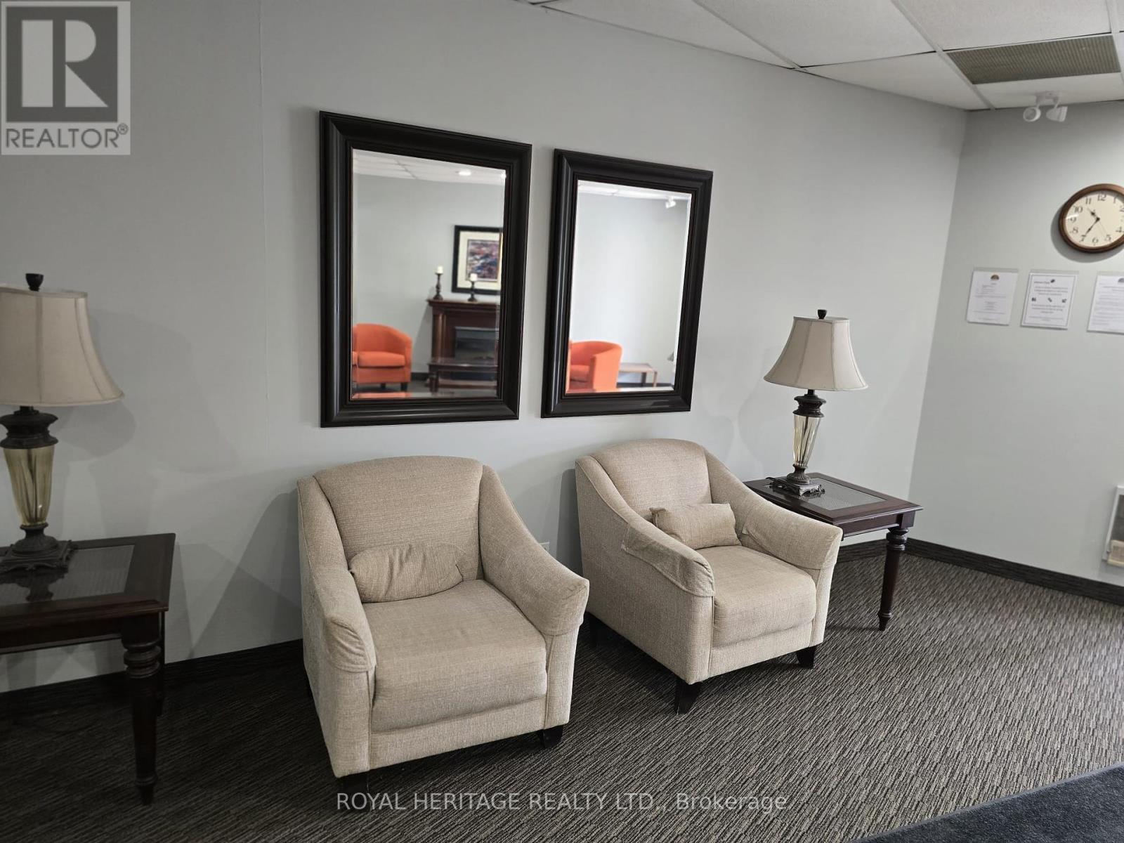 












303 - 166 OLIVE STREET

,
East Gwillimbury (Holland Landing),




Ontario
L9N1M9

